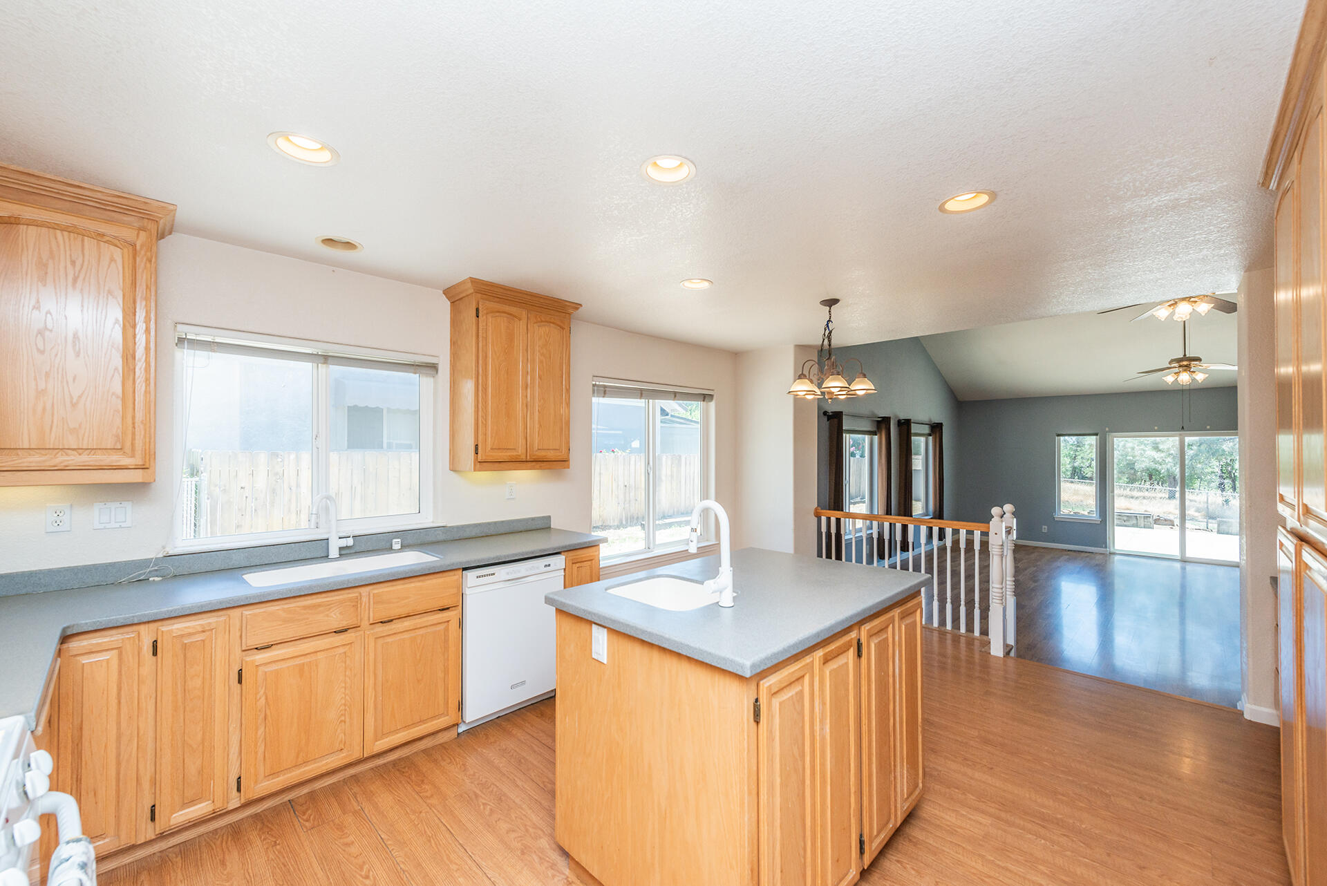 property viewer photo 21