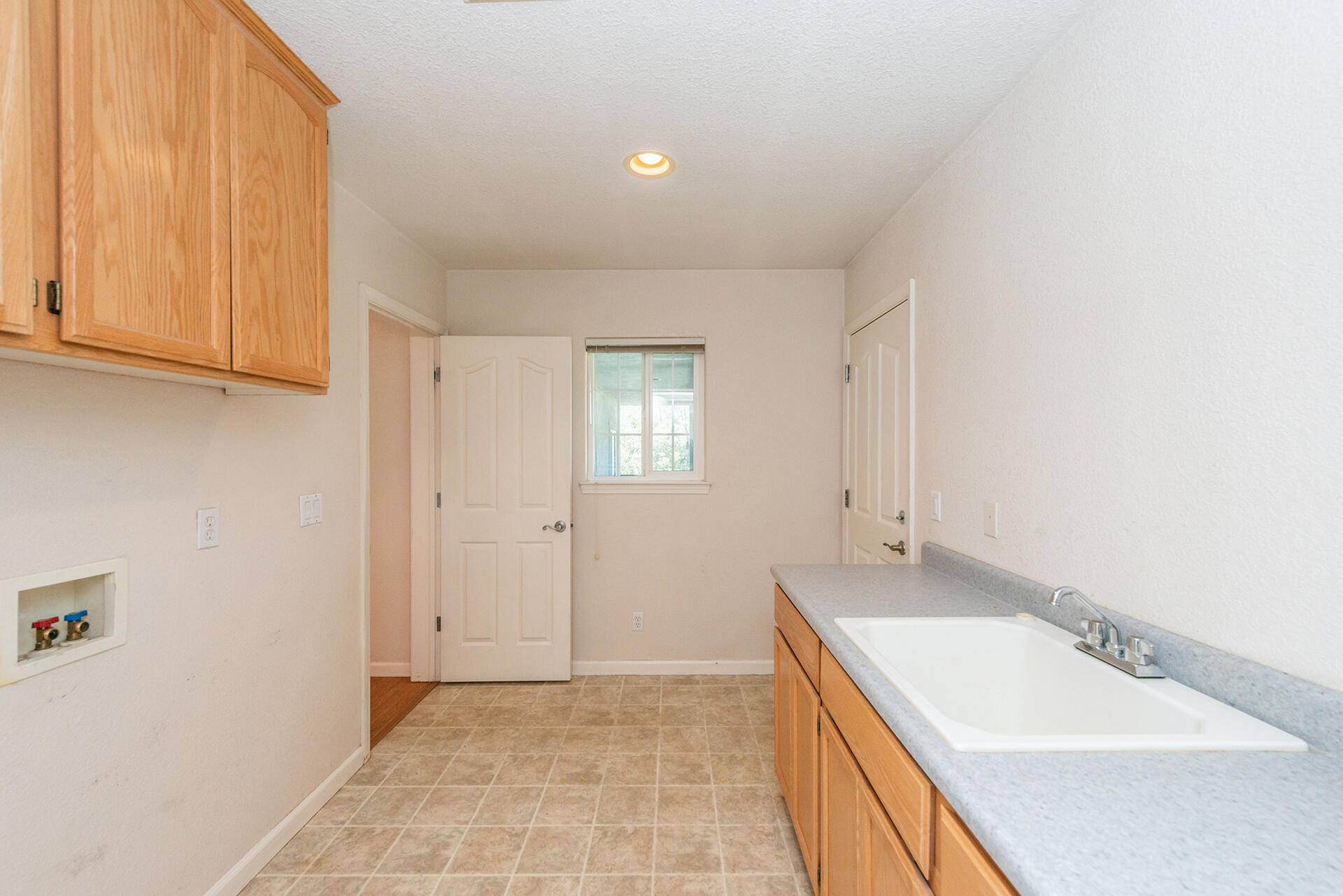 property viewer photo 25
