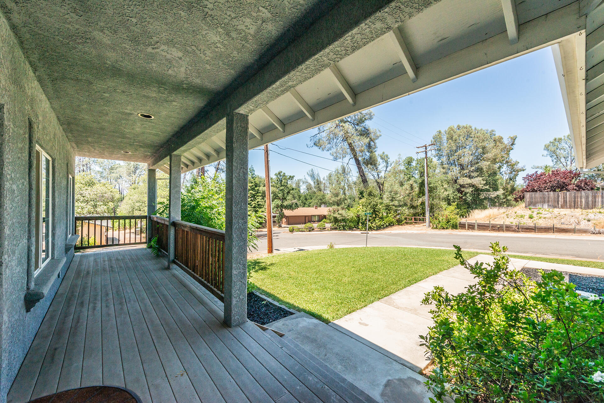 property viewer photo 5