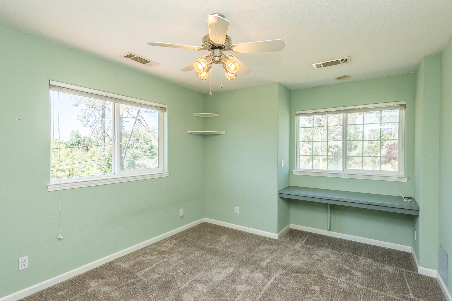 property viewer photo 54