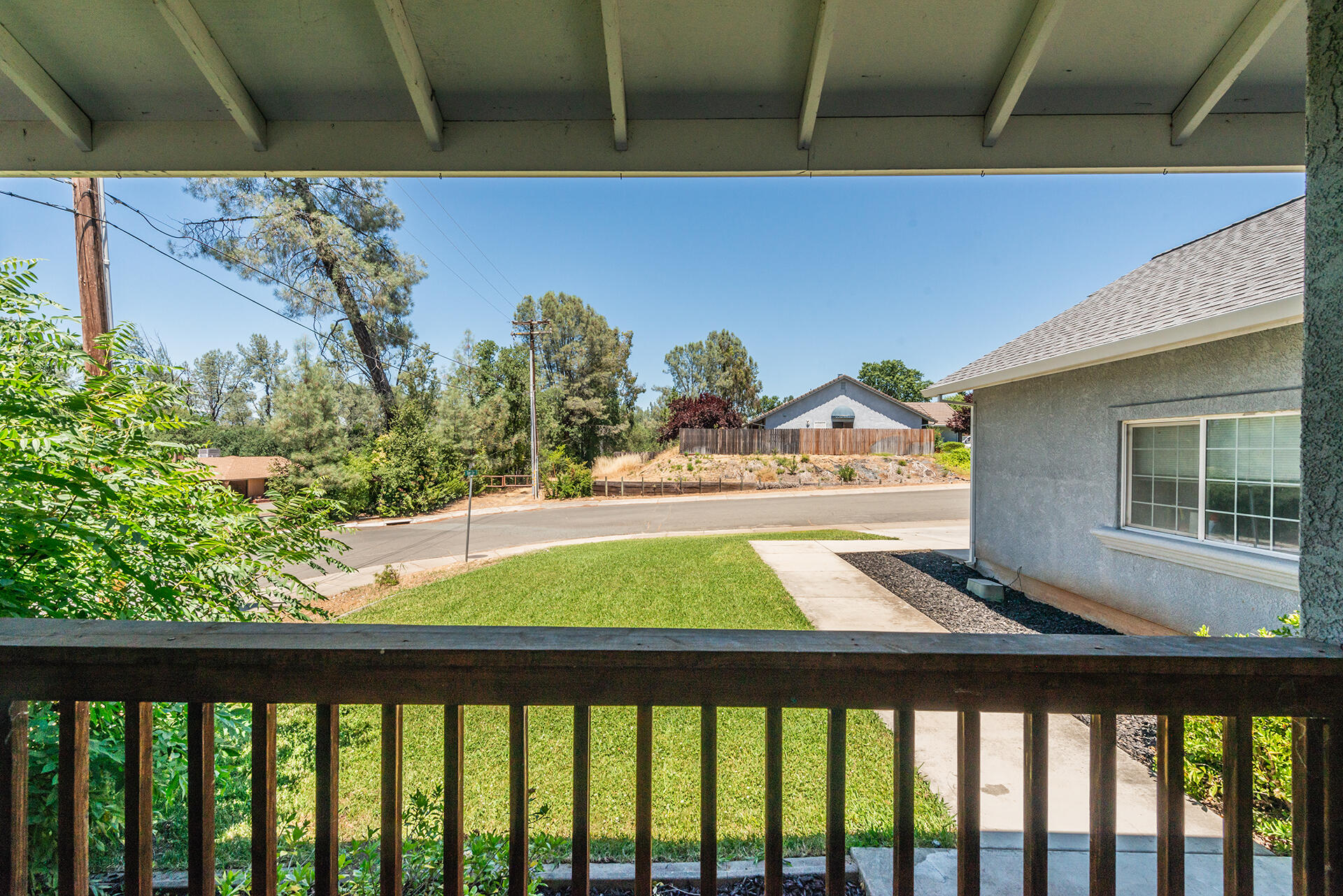 property viewer photo 6