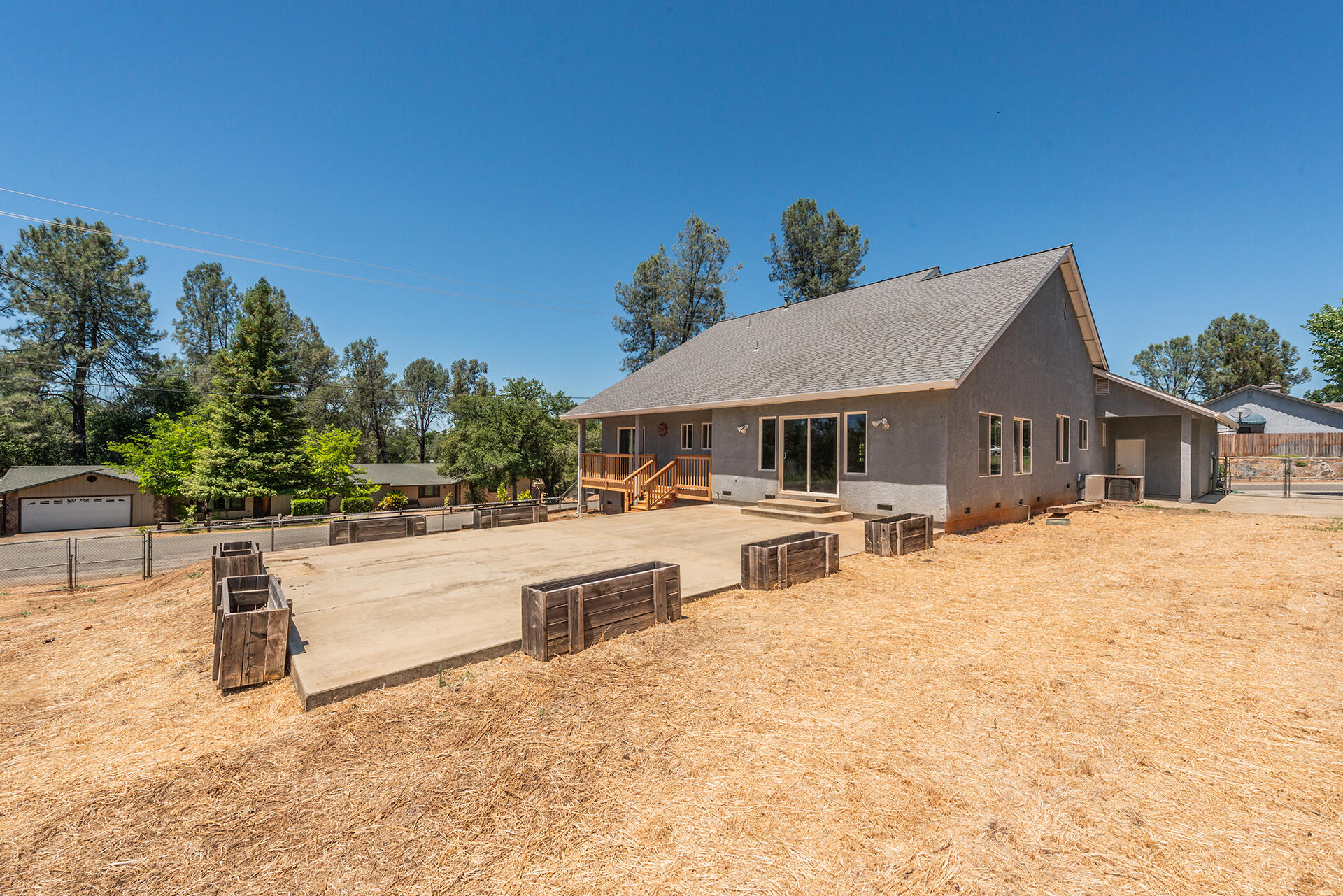 property viewer photo 68