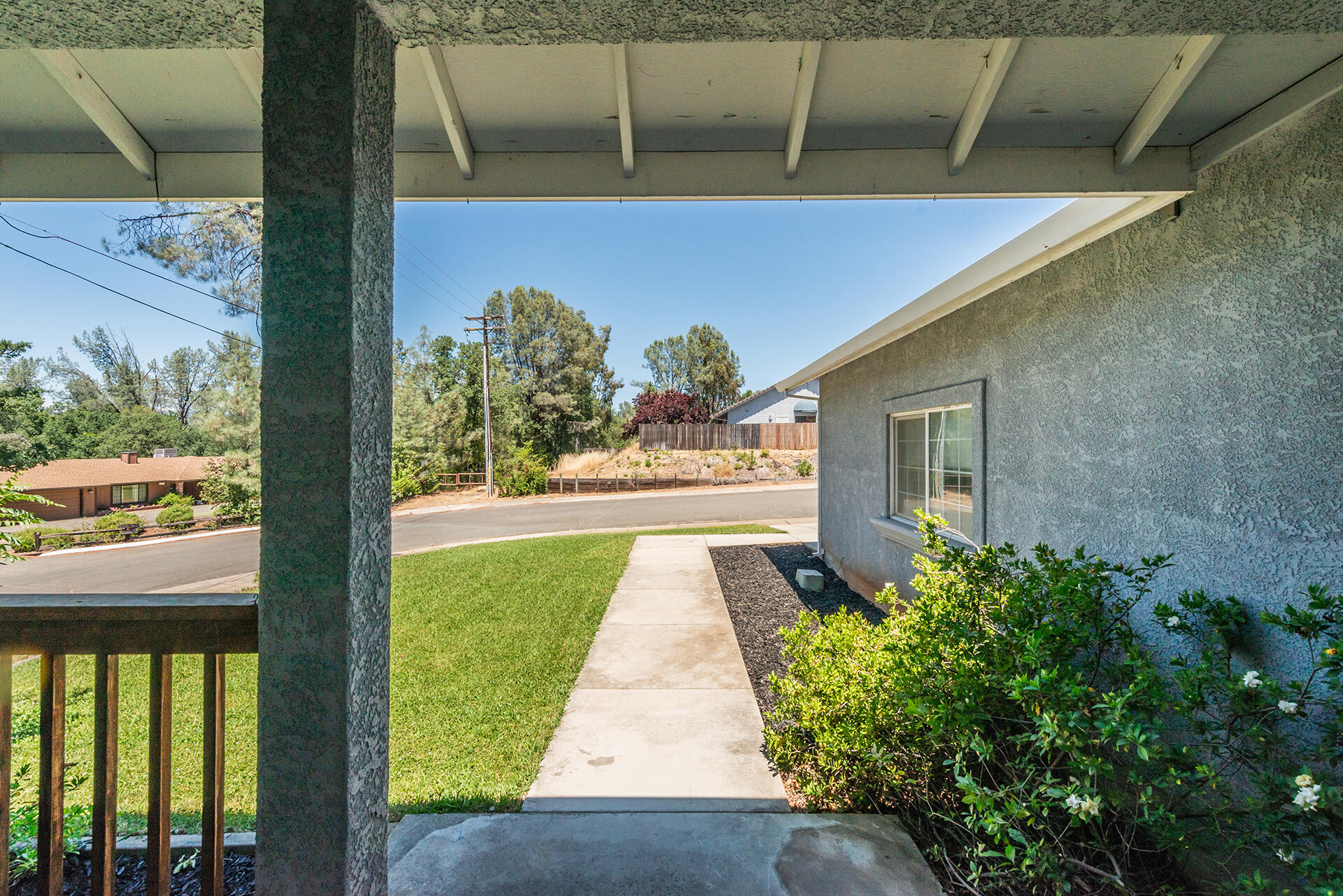 property viewer photo 7