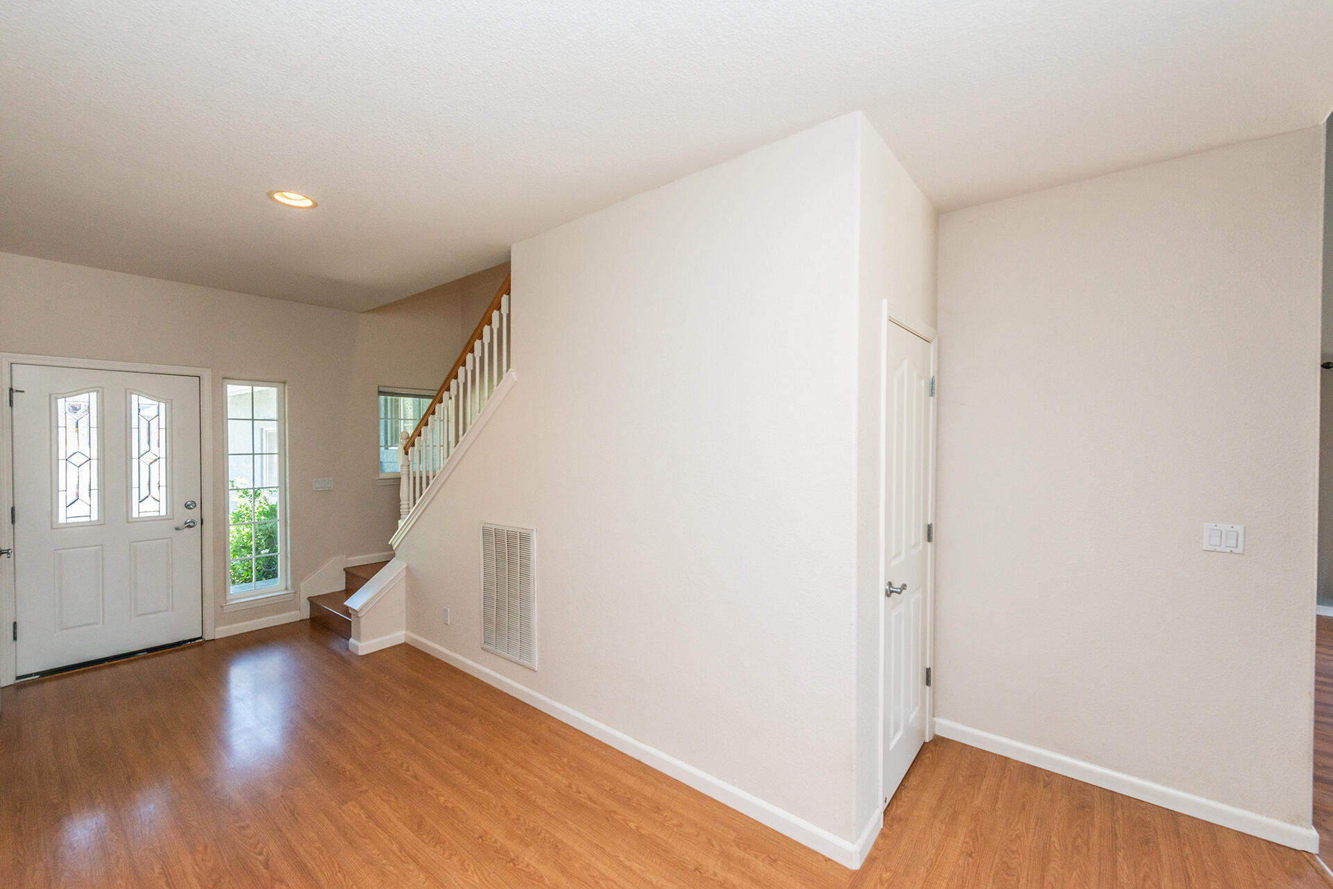 property viewer photo 8