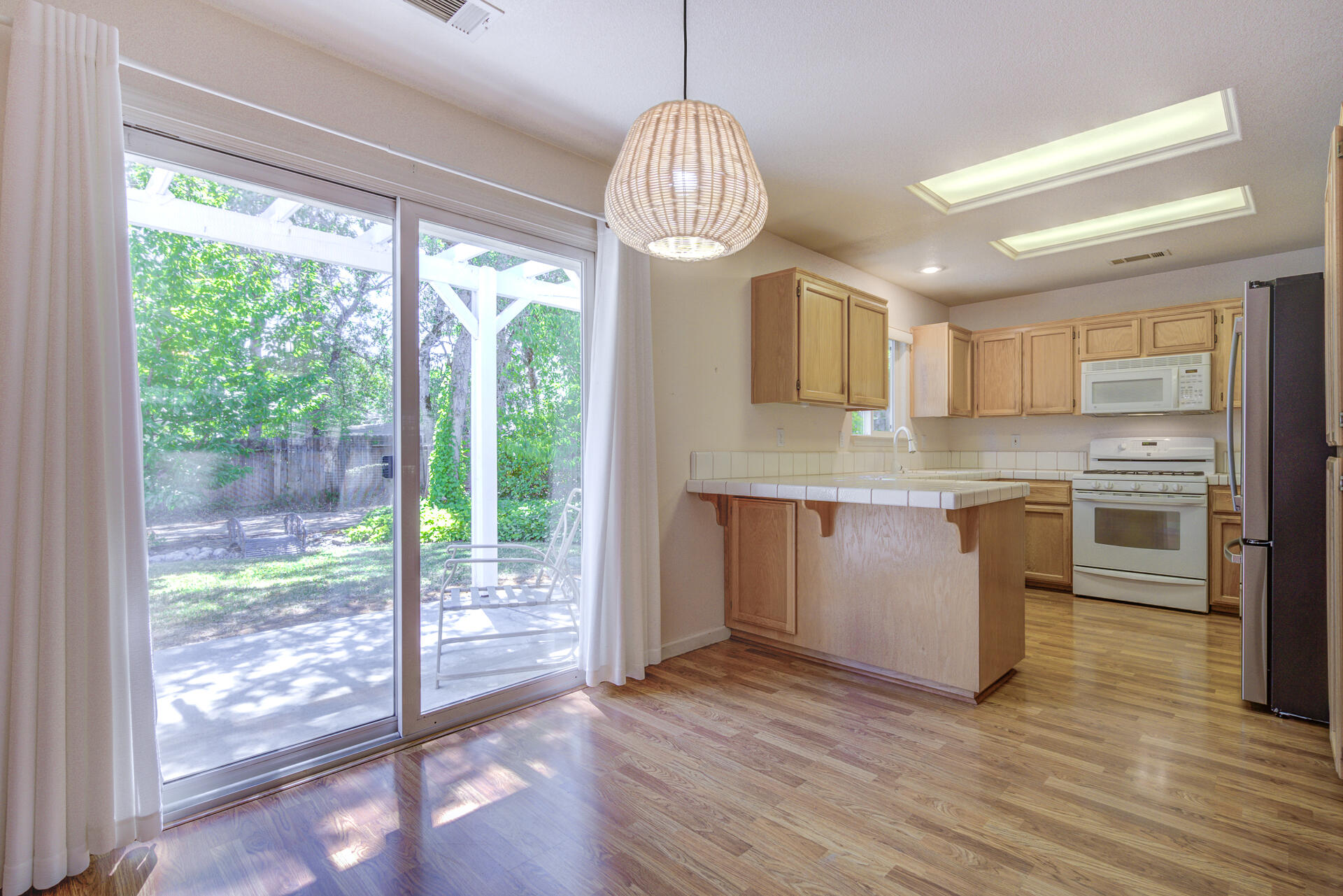 property viewer photo 10