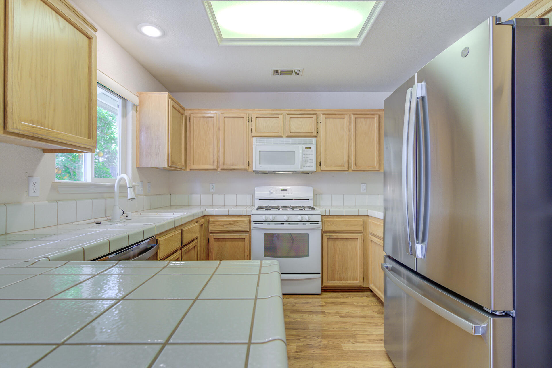 property viewer photo 14
