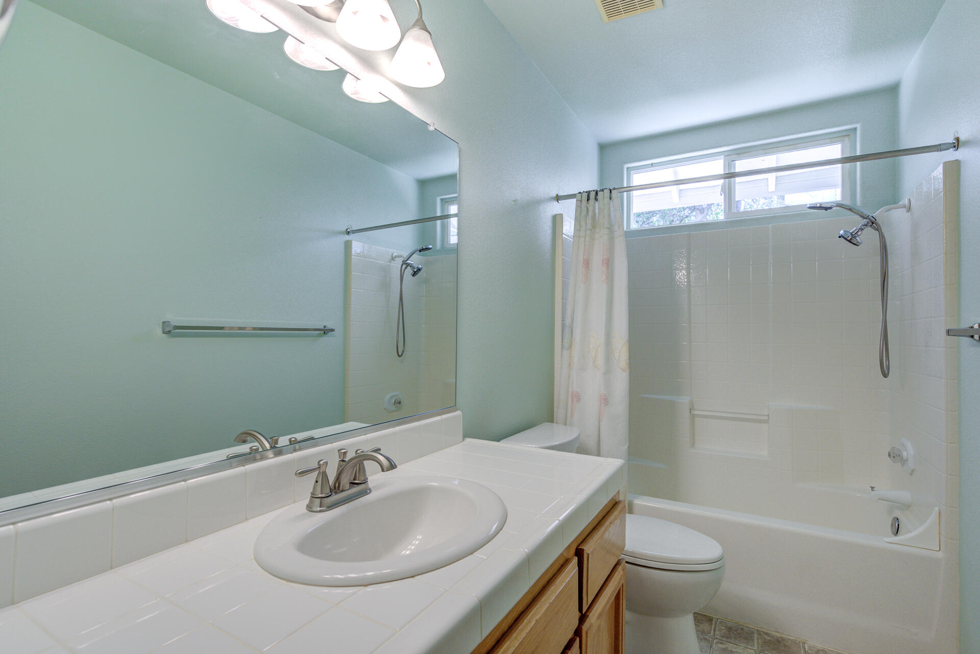 property viewer photo 17