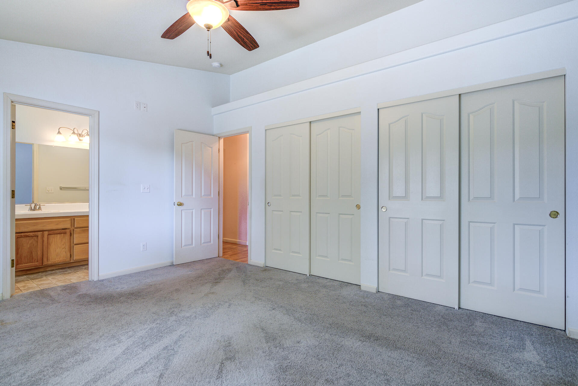 property viewer photo 21
