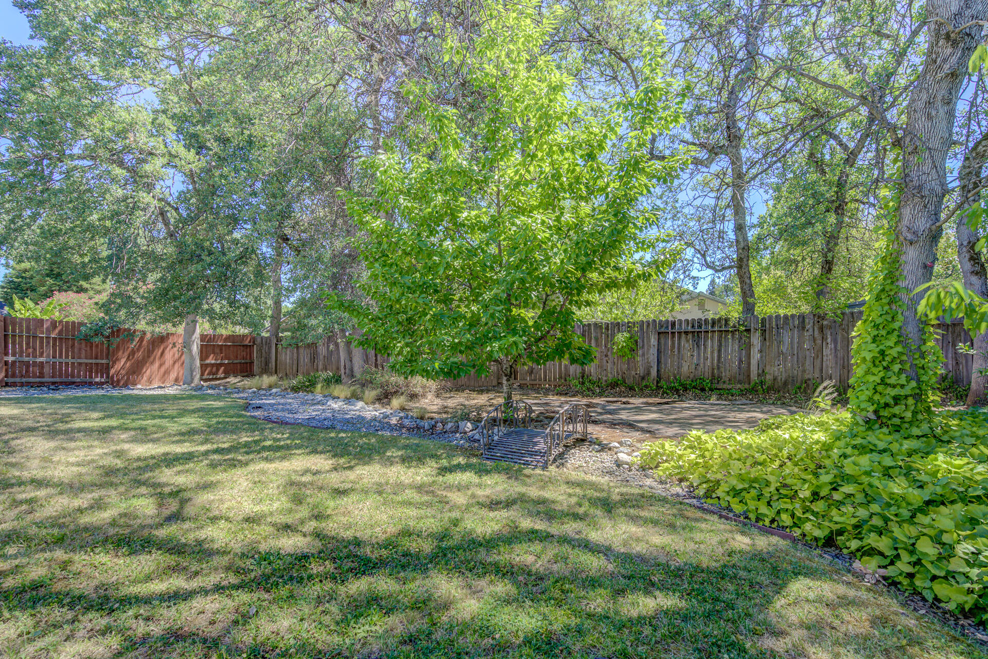 property viewer photo 31