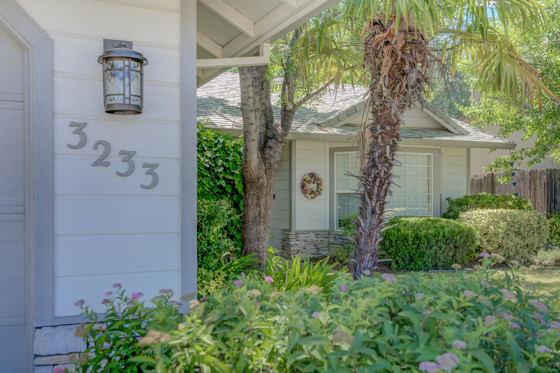 property viewer photo 36