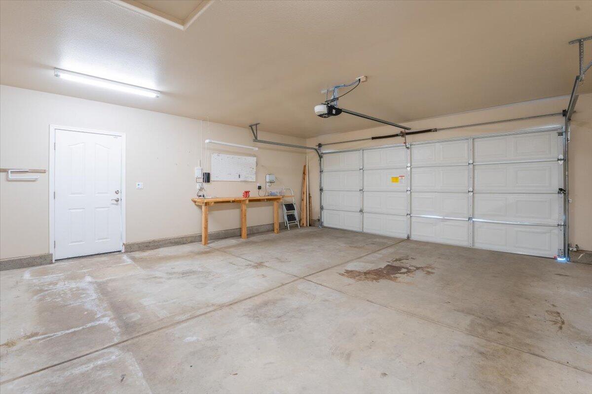 property viewer photo 16