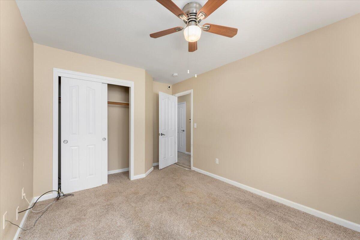 property viewer photo 20