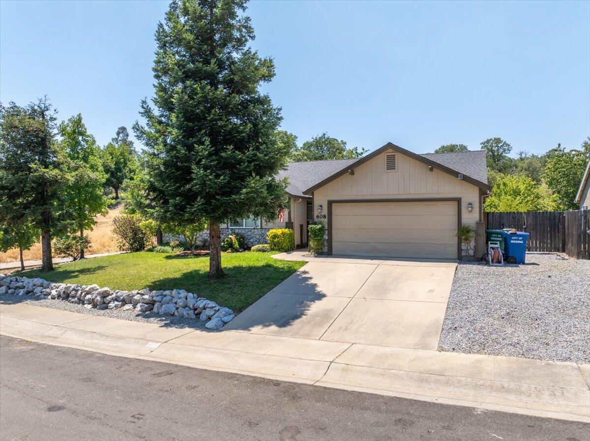 property viewer photo 5