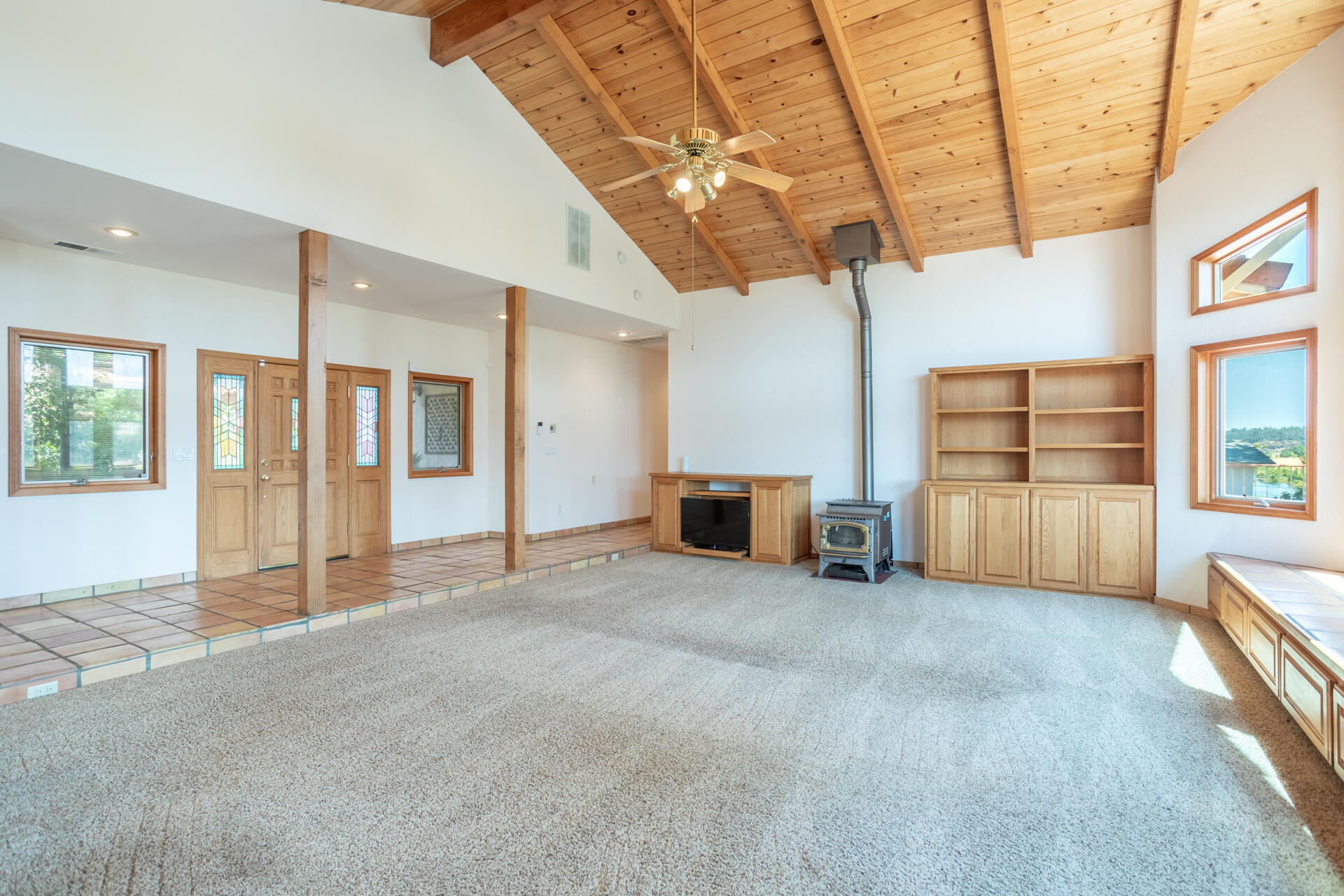 property viewer photo 16