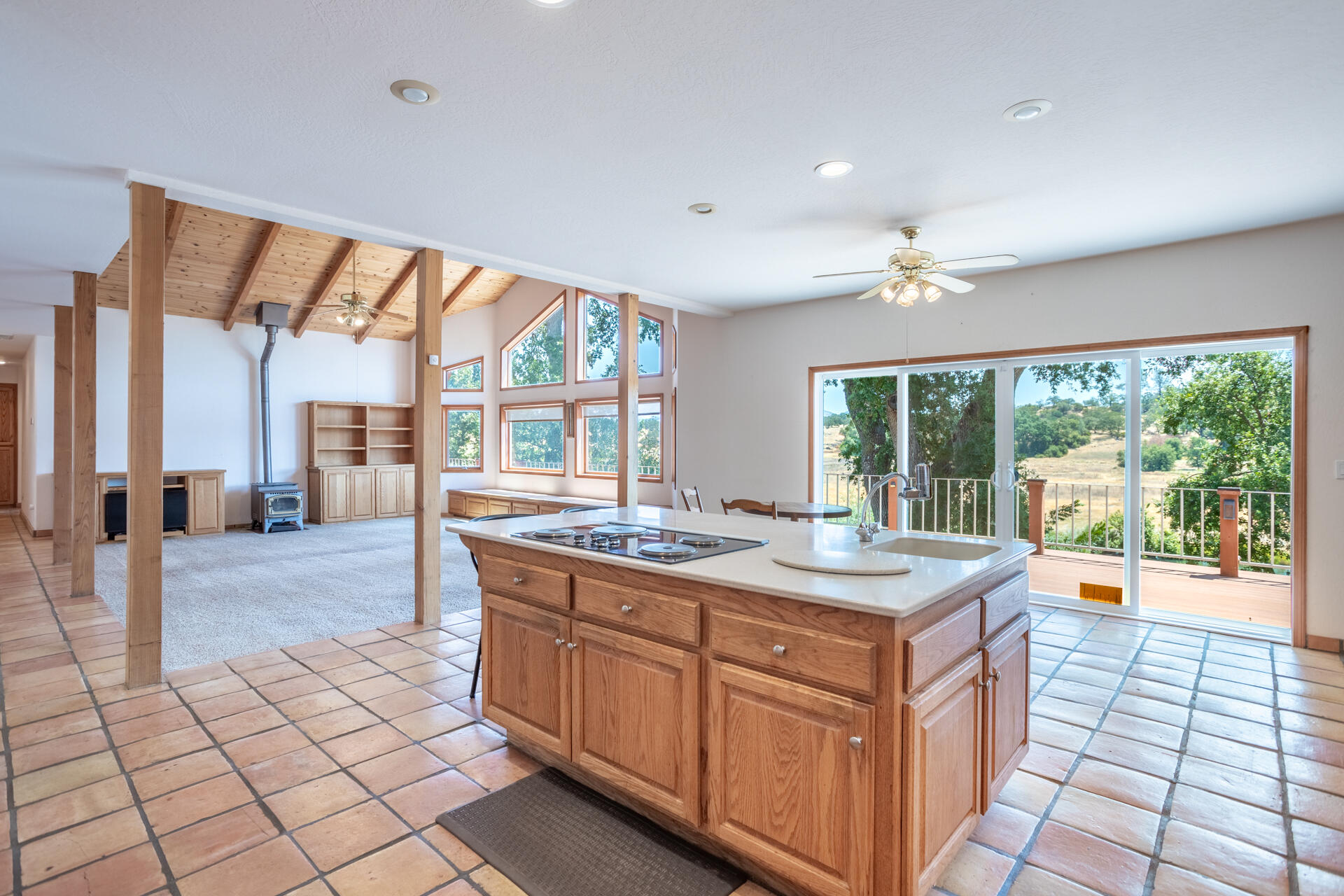 property viewer photo 19