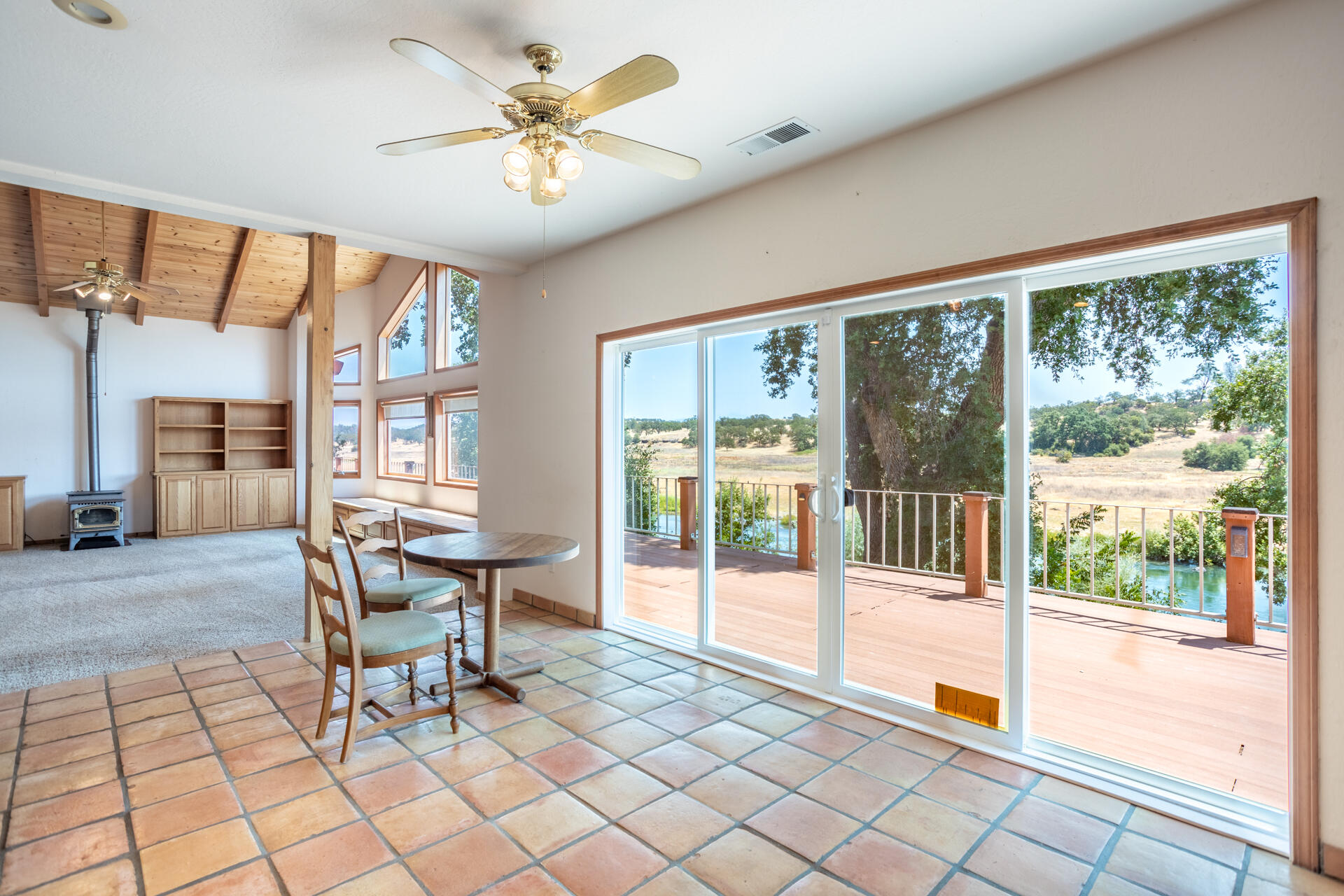 property viewer photo 20