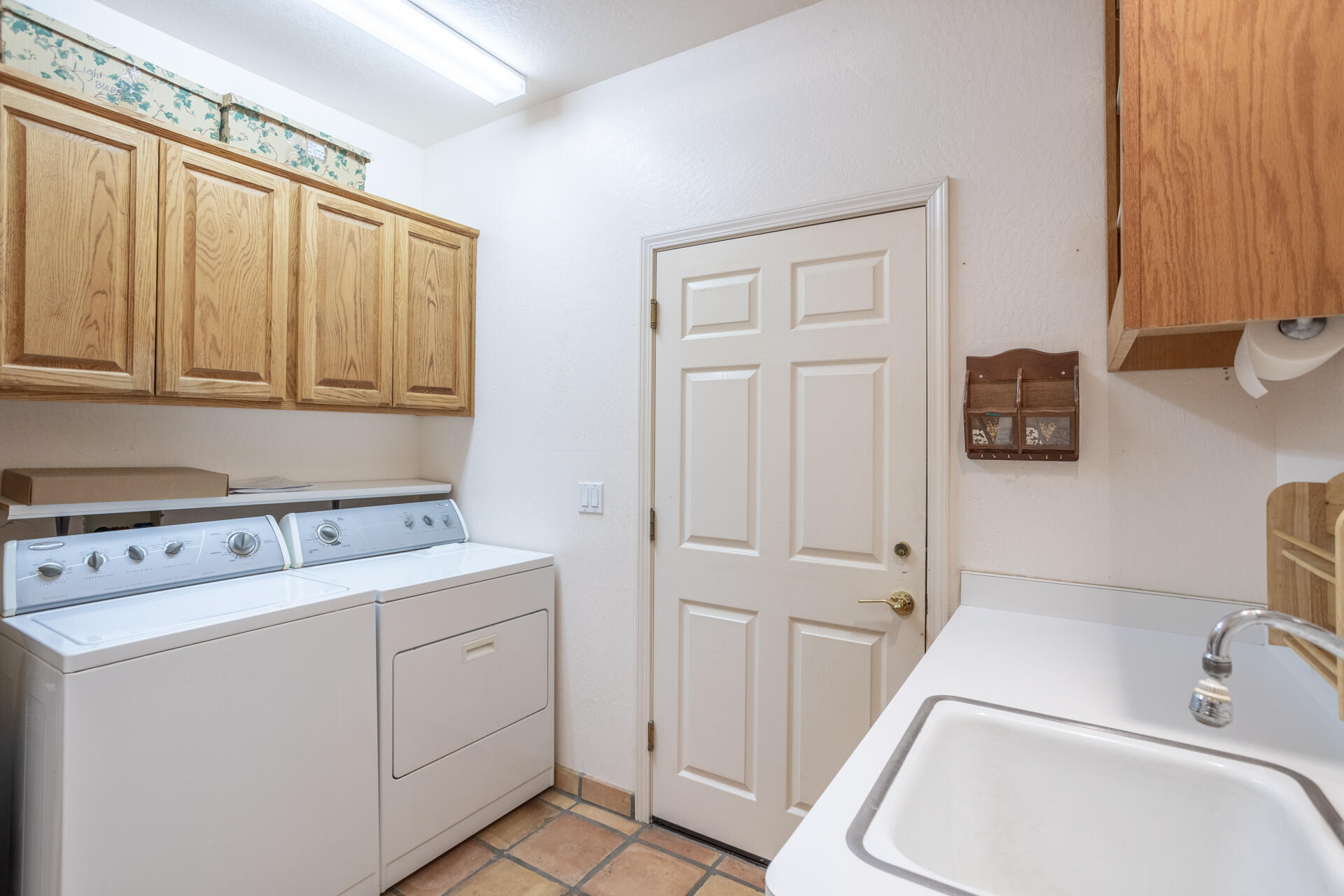 property viewer photo 24