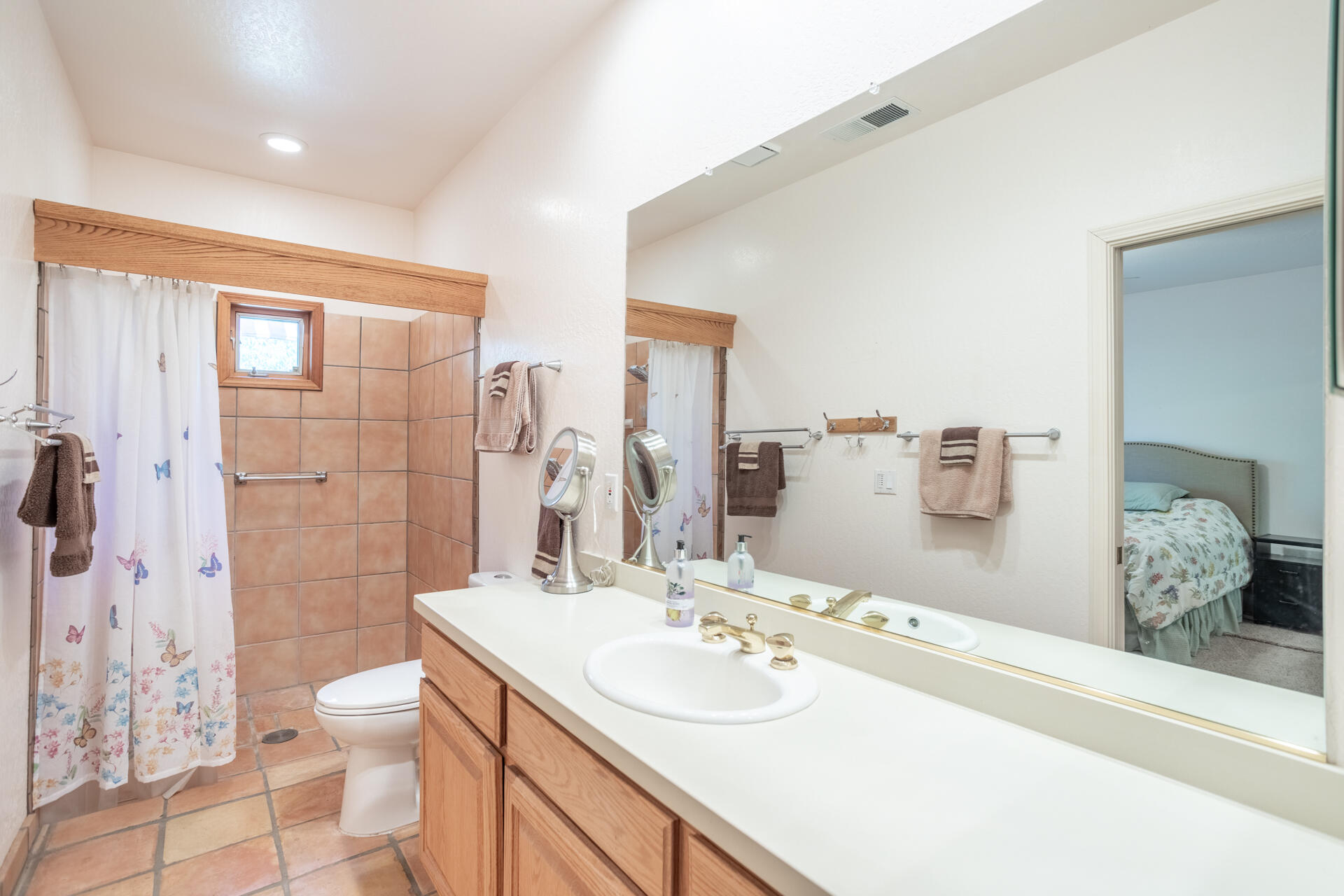 property viewer photo 27