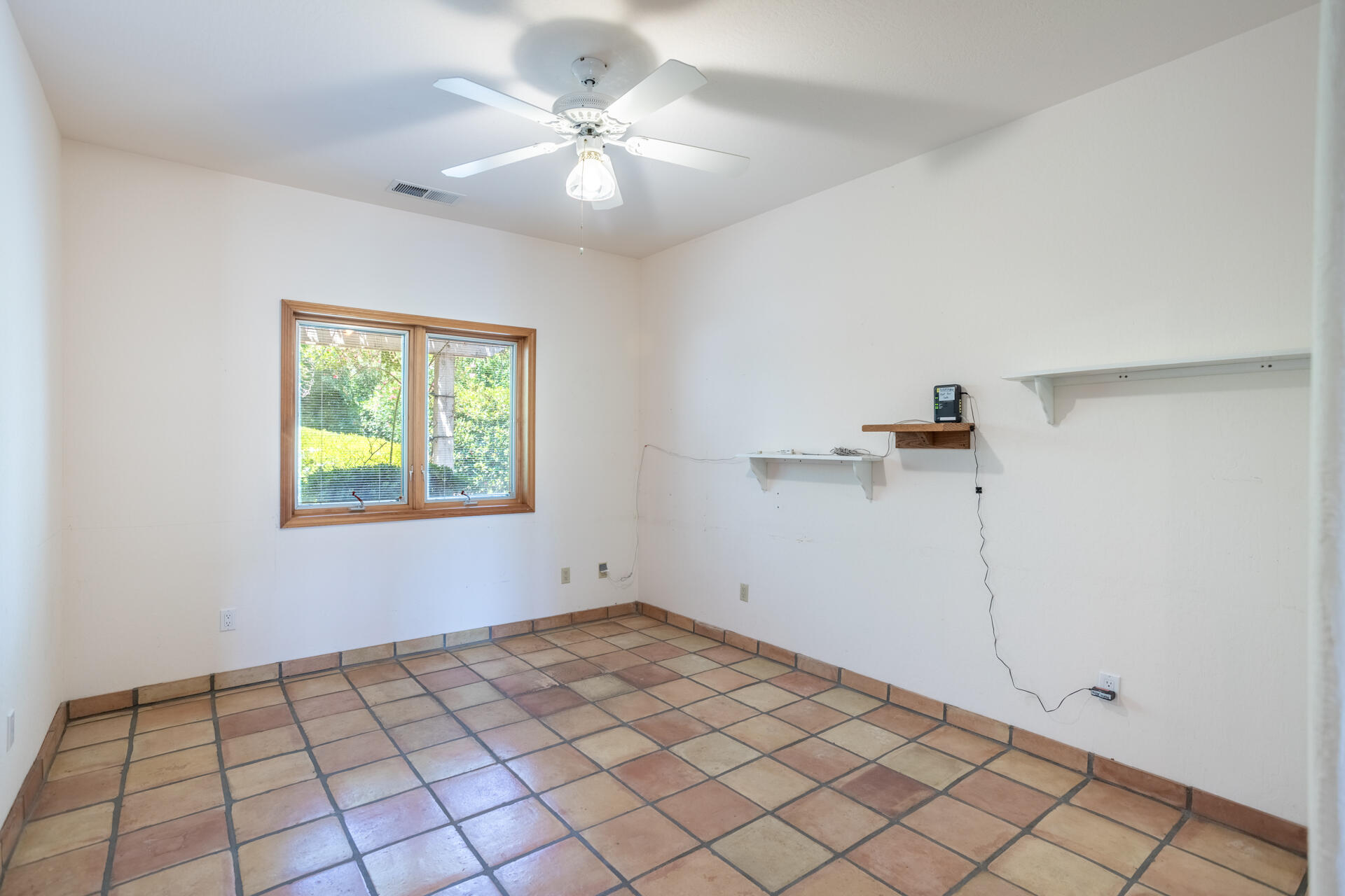 property viewer photo 28