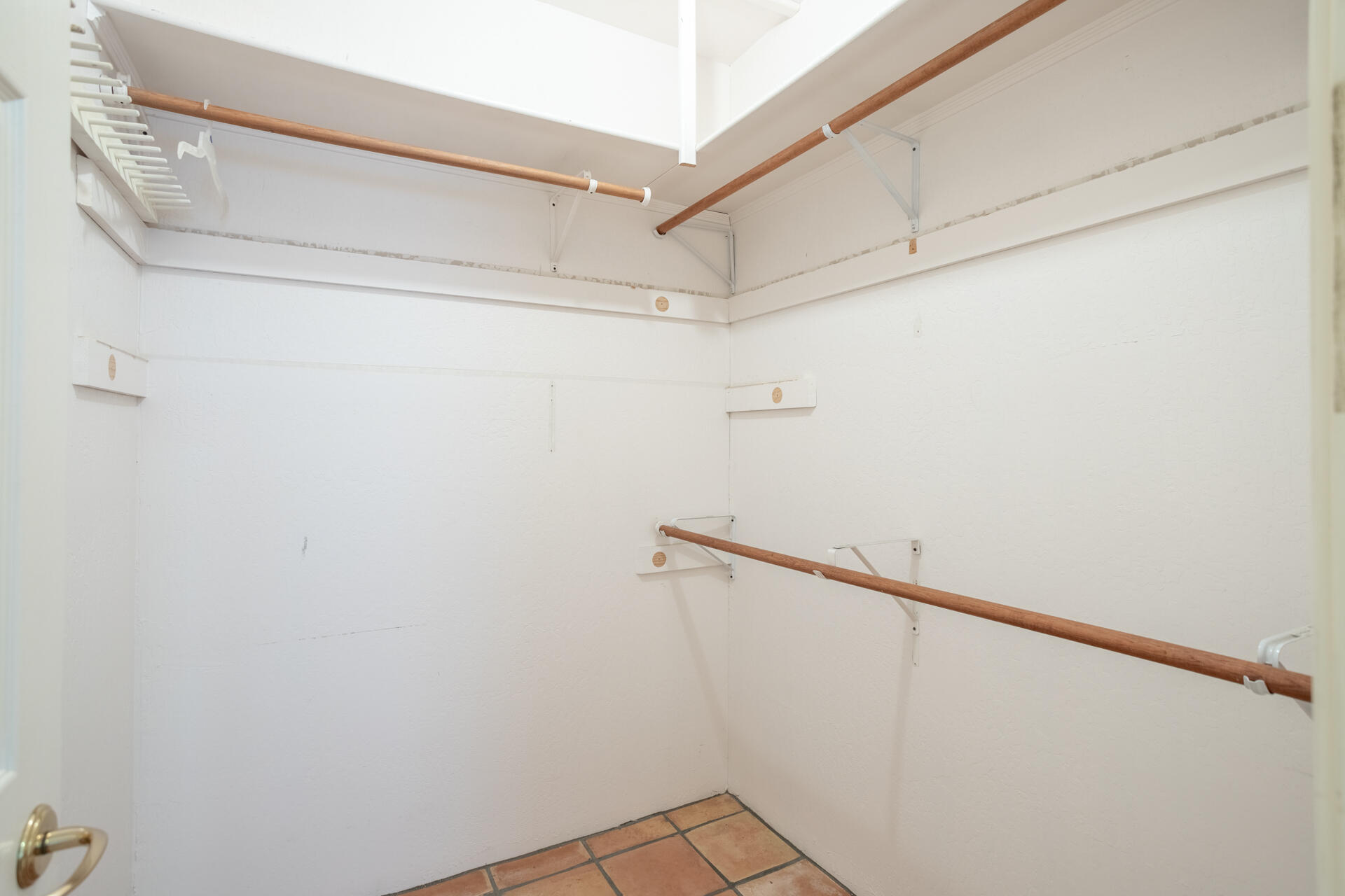 property viewer photo 33