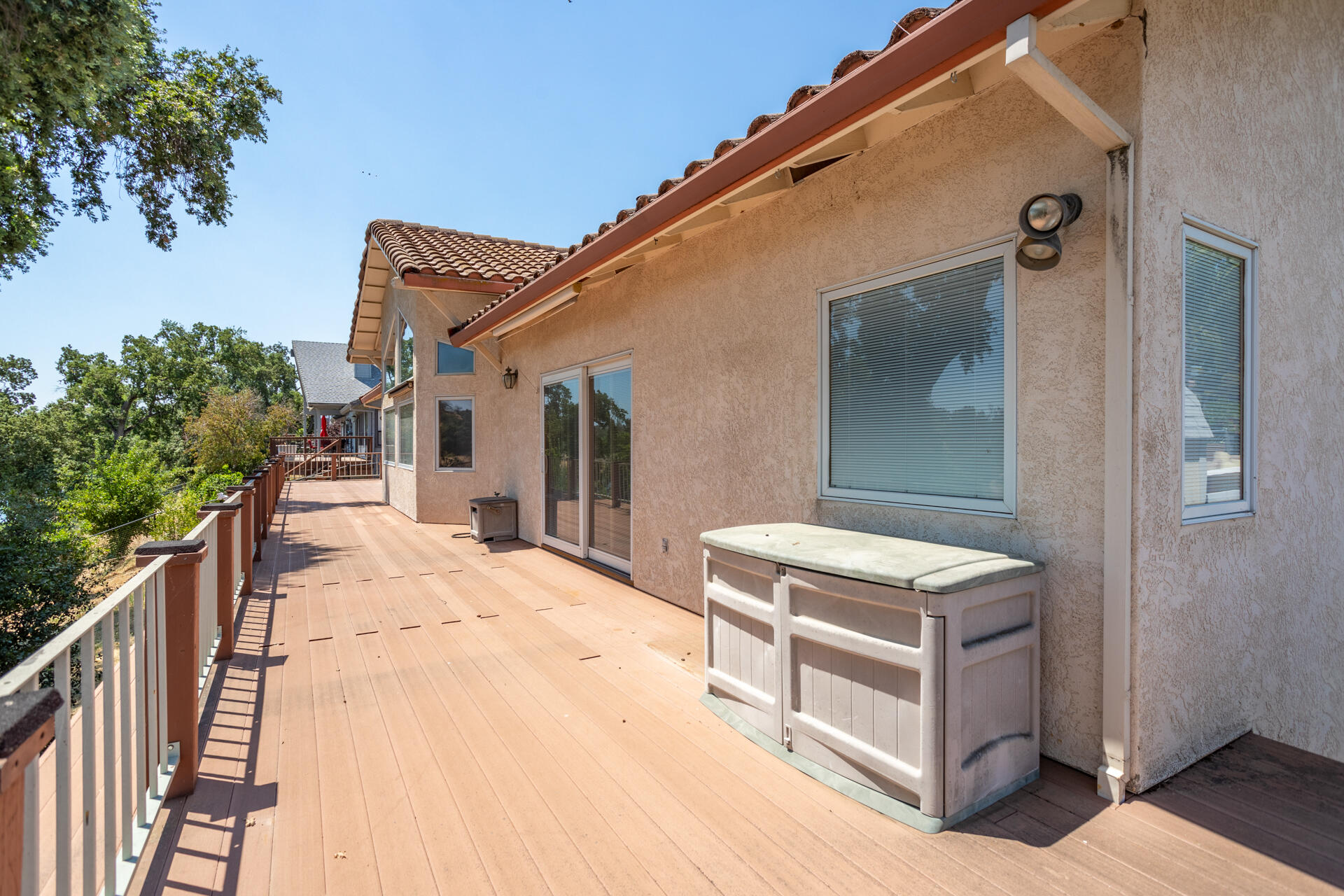 property viewer photo 35