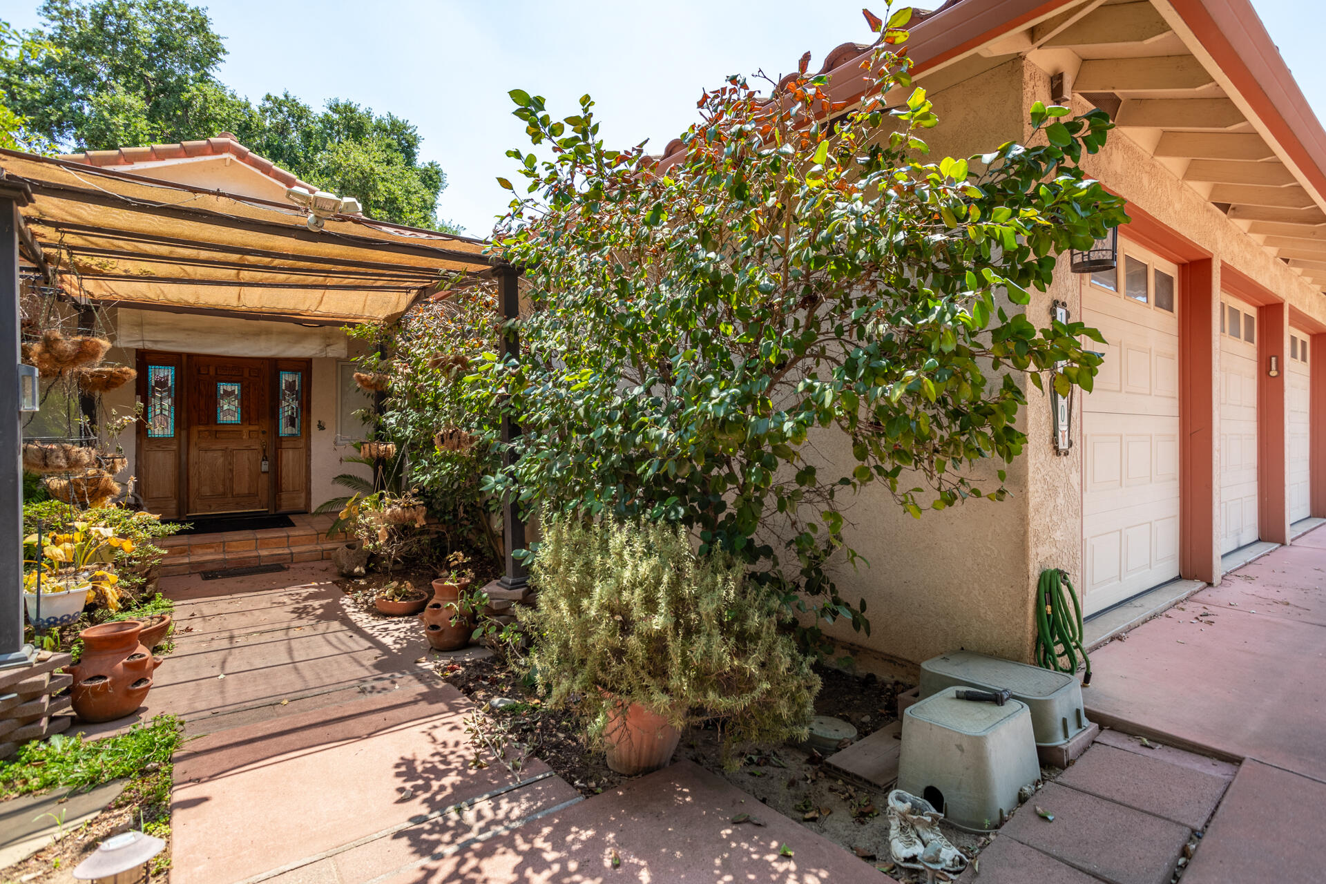 property viewer photo 38