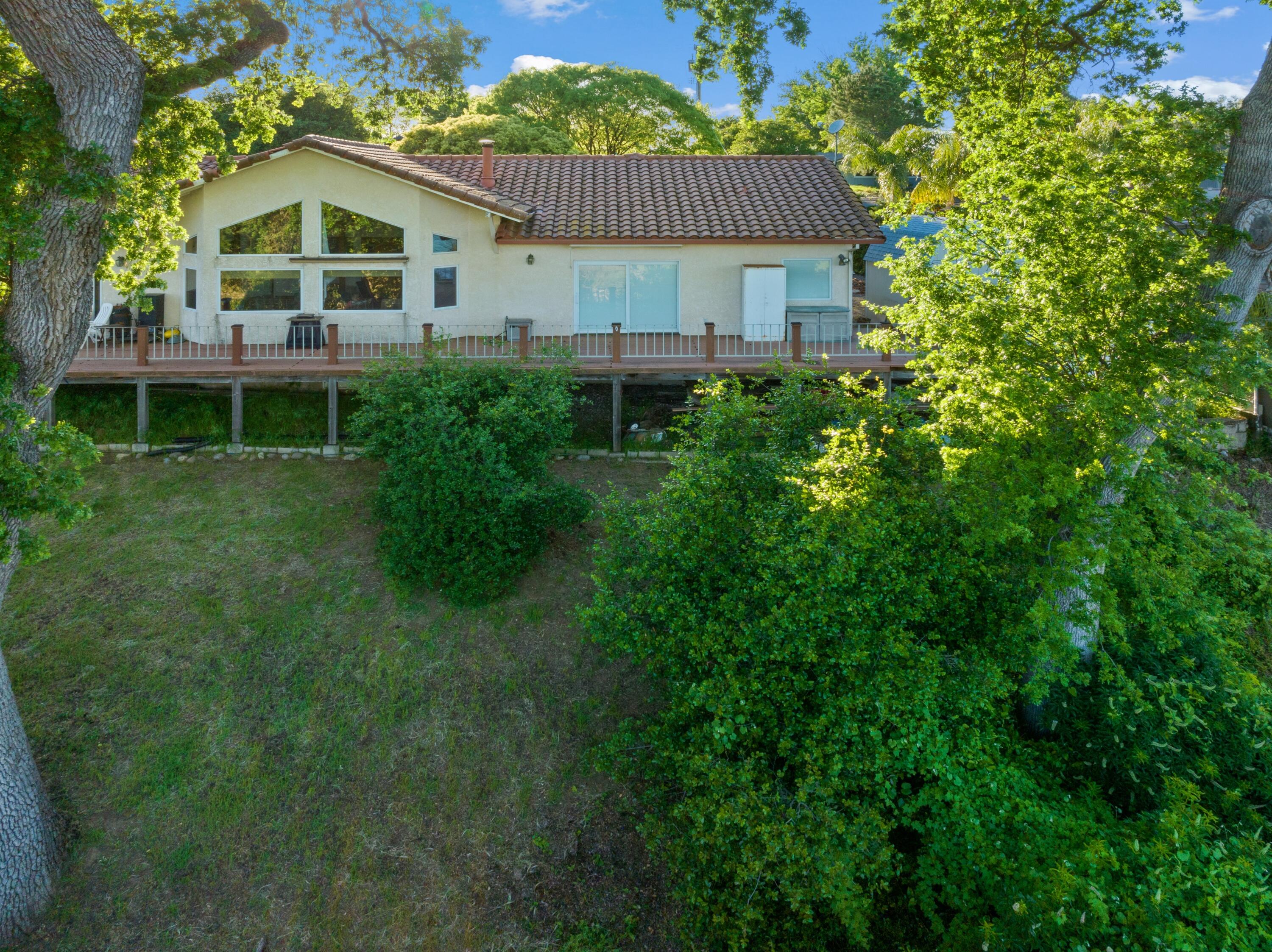 property viewer photo 6