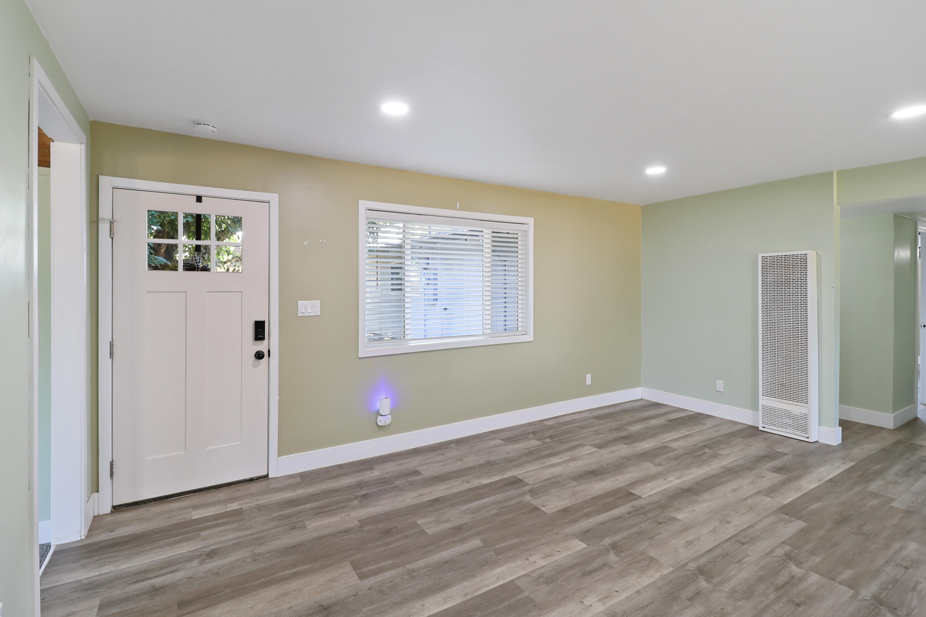 property viewer photo 10