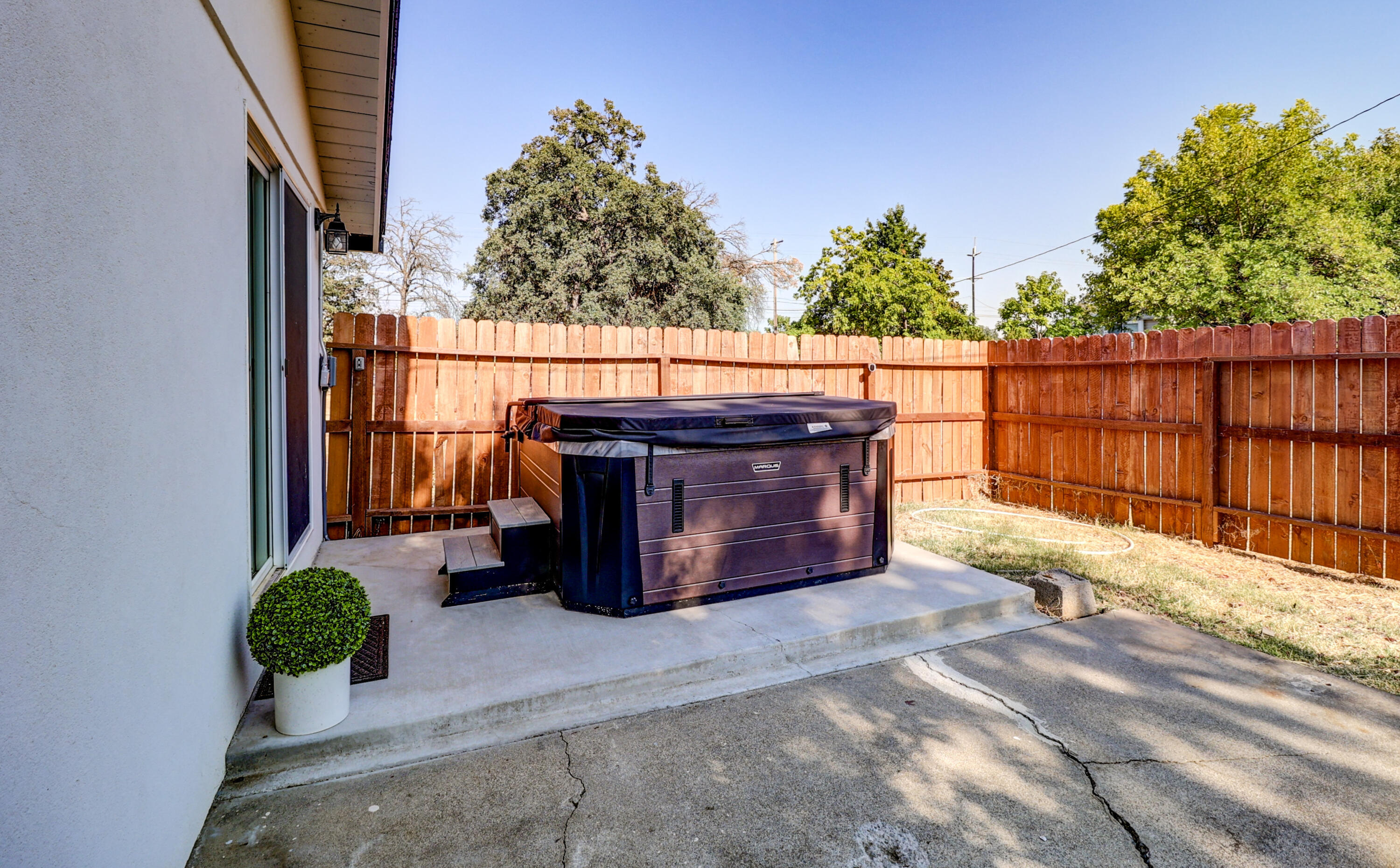 property viewer photo 31