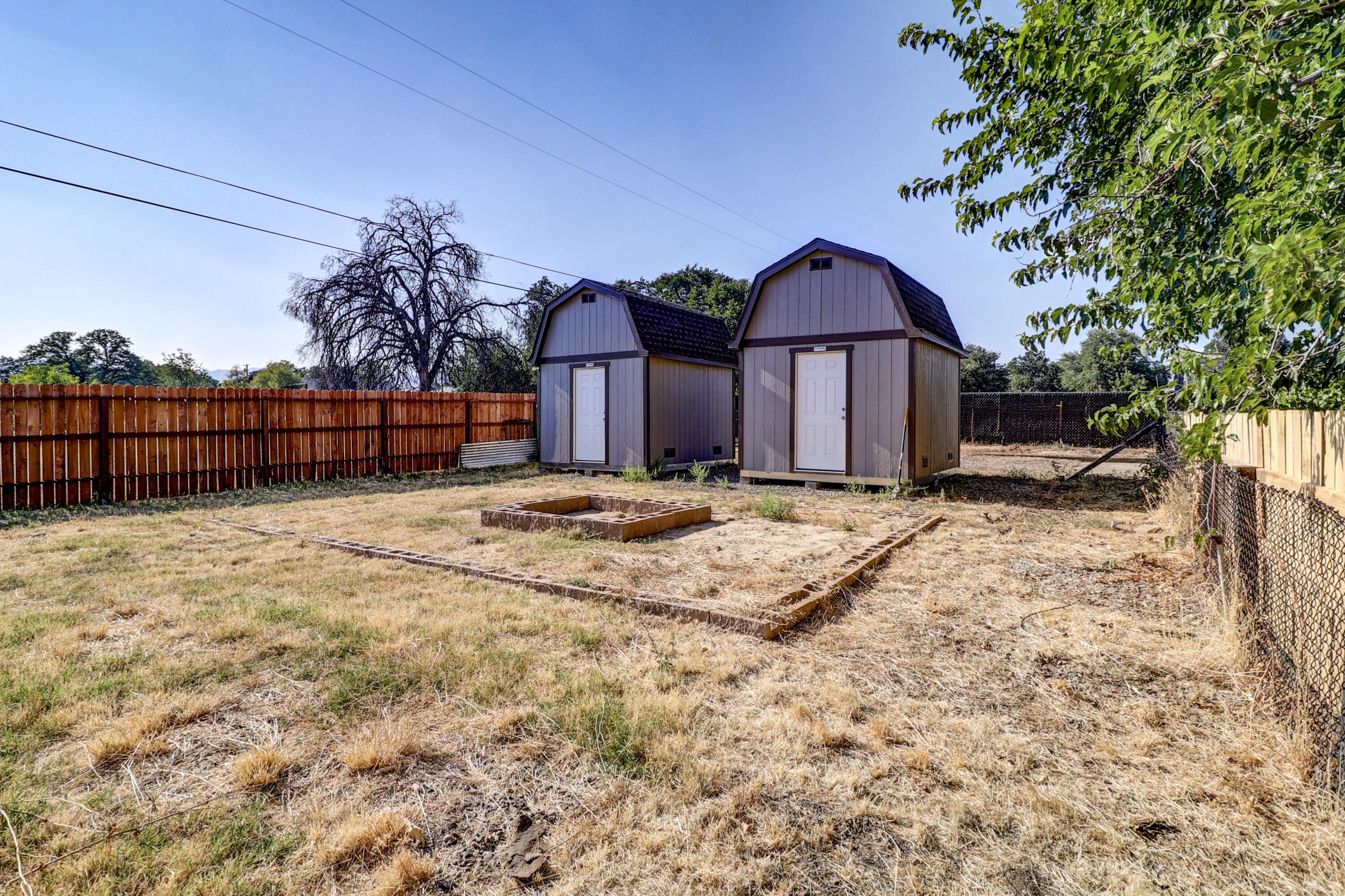 property viewer photo 32