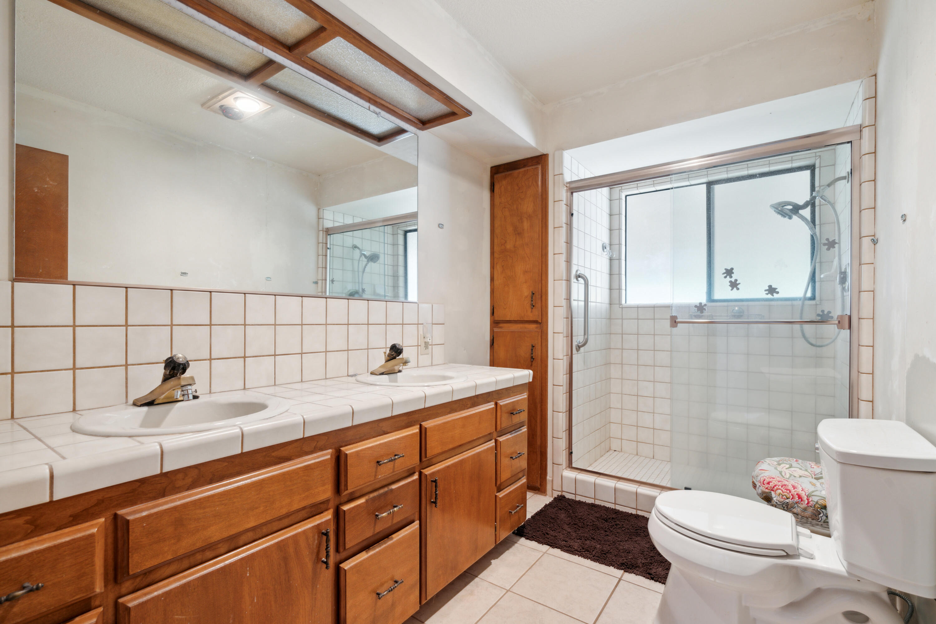 property viewer photo 15
