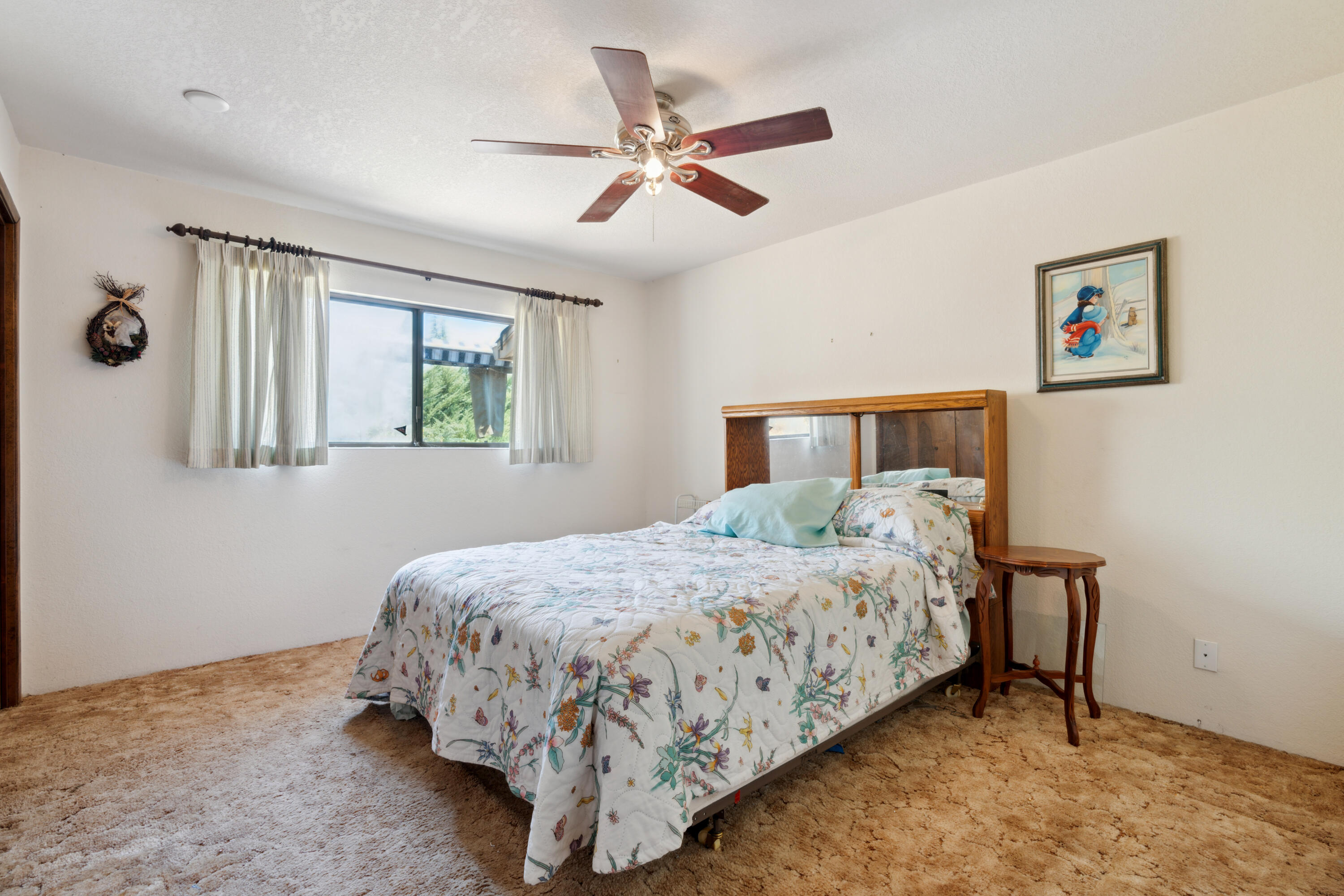 property viewer photo 18