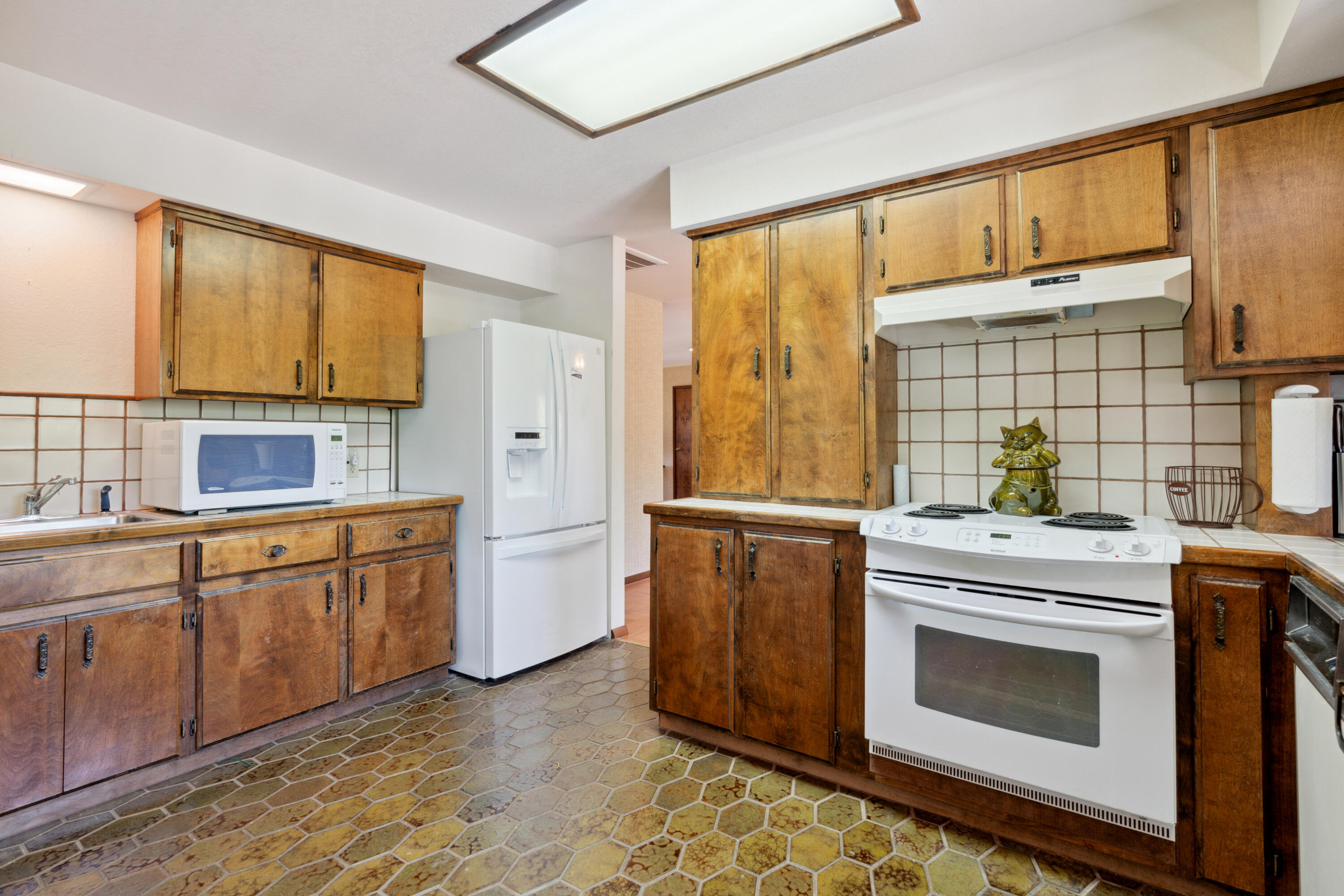 property viewer photo 4