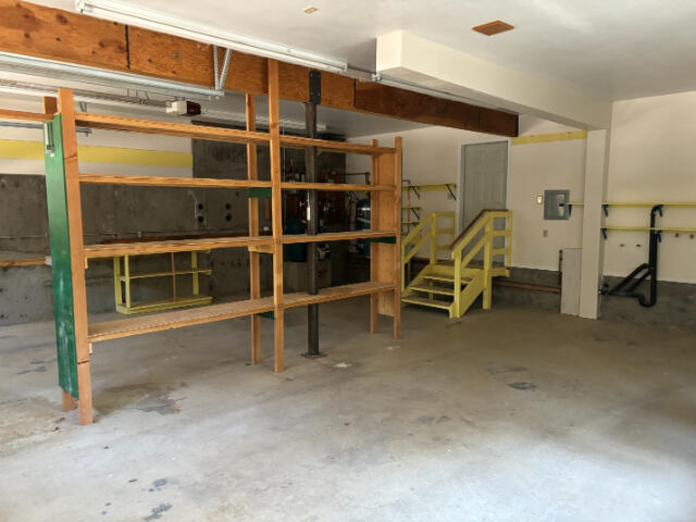 property viewer photo 10