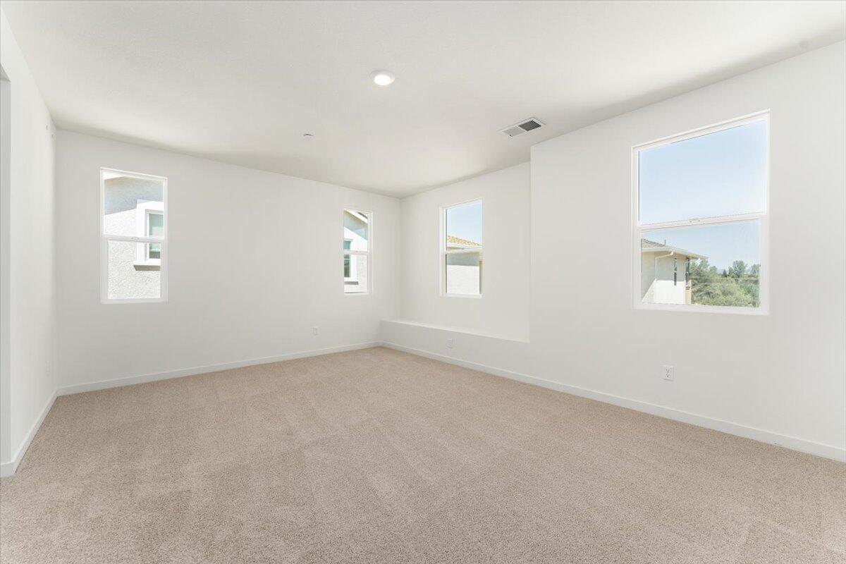 property viewer photo 17