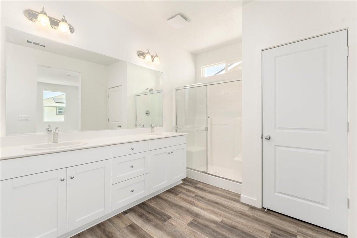 property viewer photo 21