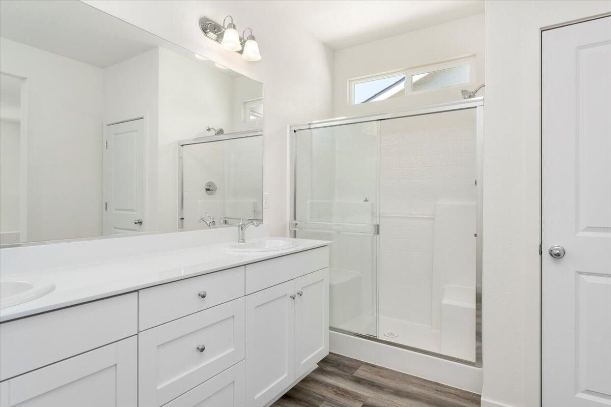 property viewer photo 22