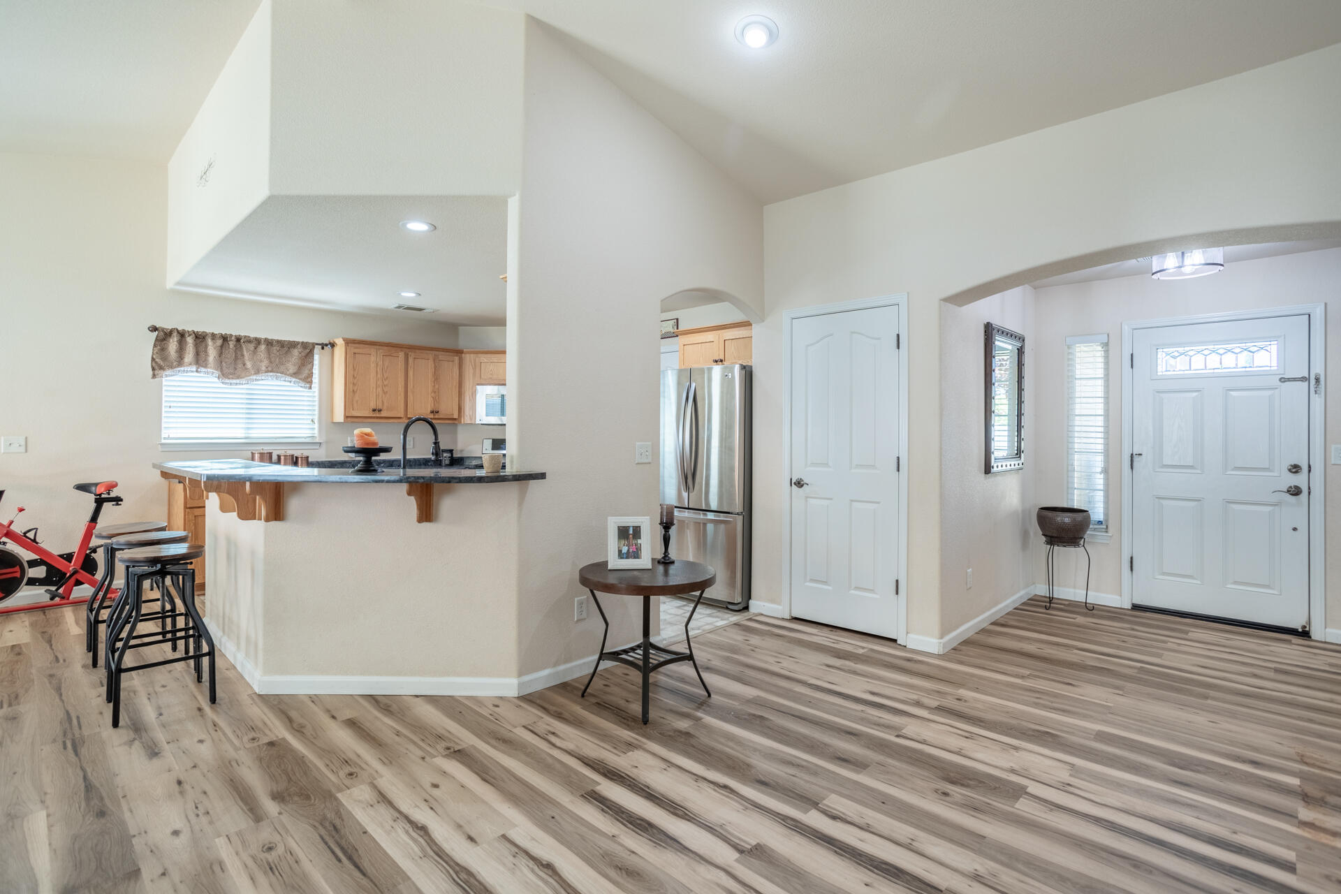 property viewer photo 3