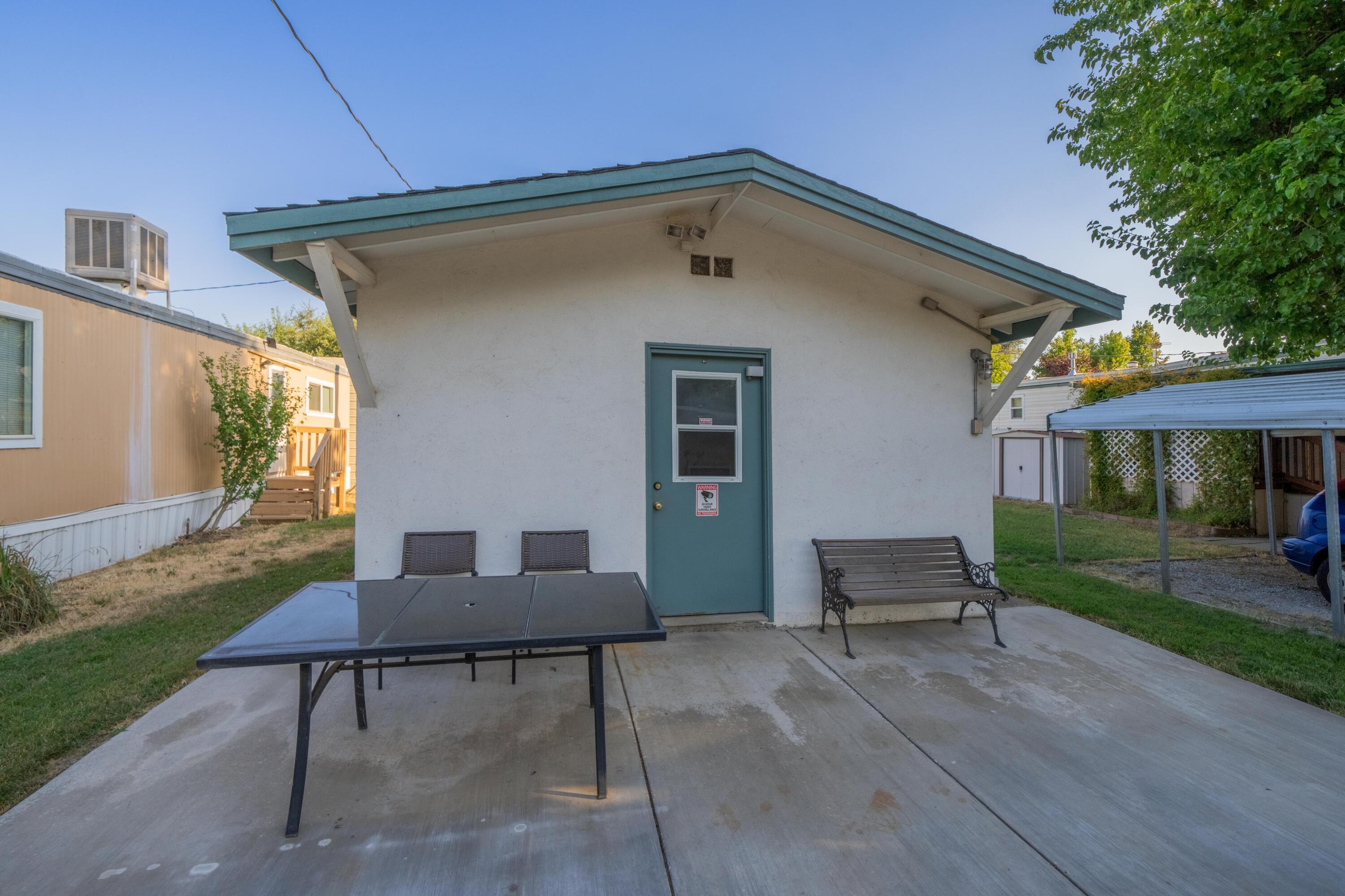 property viewer photo 11