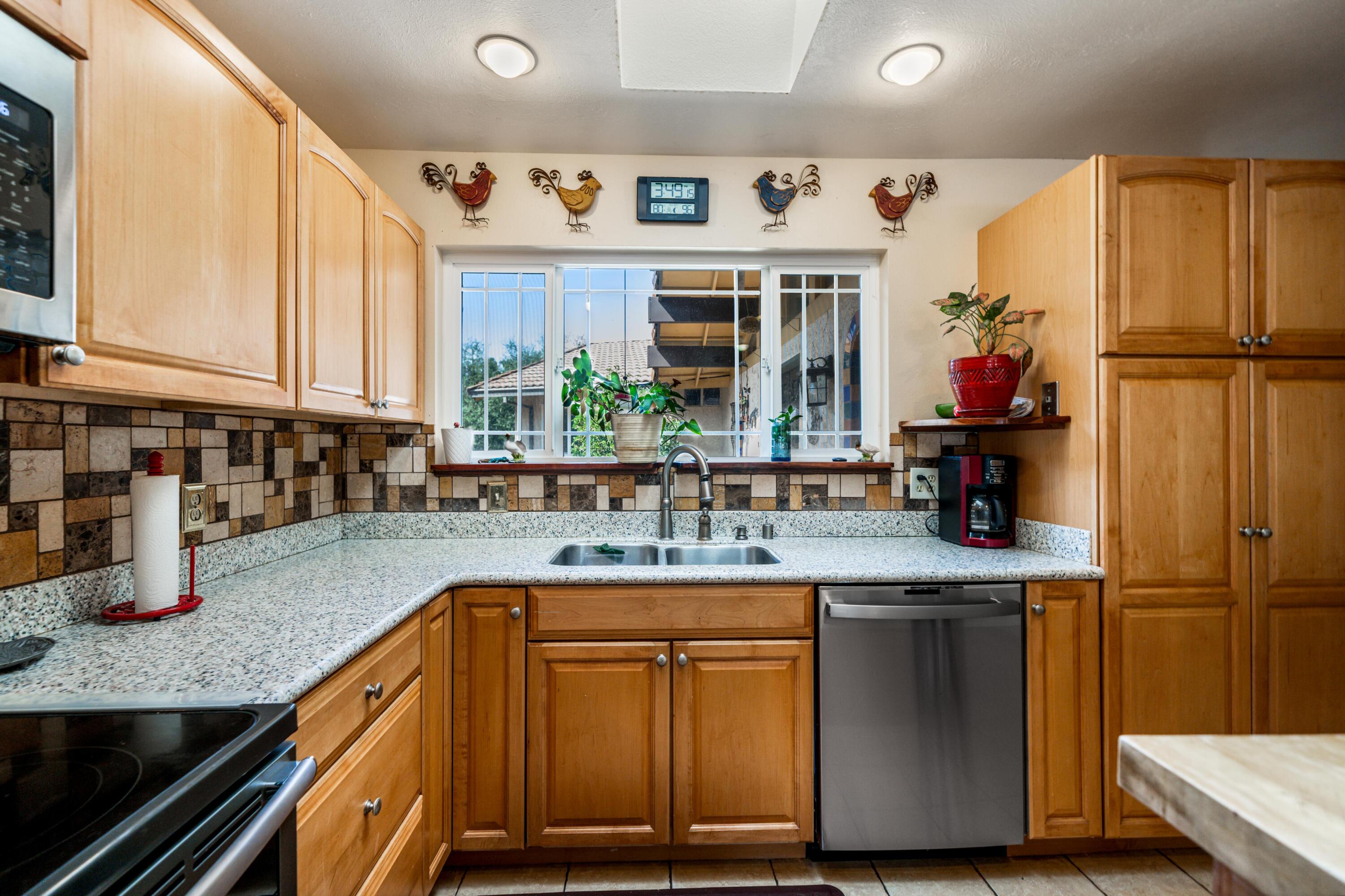 property viewer photo 16