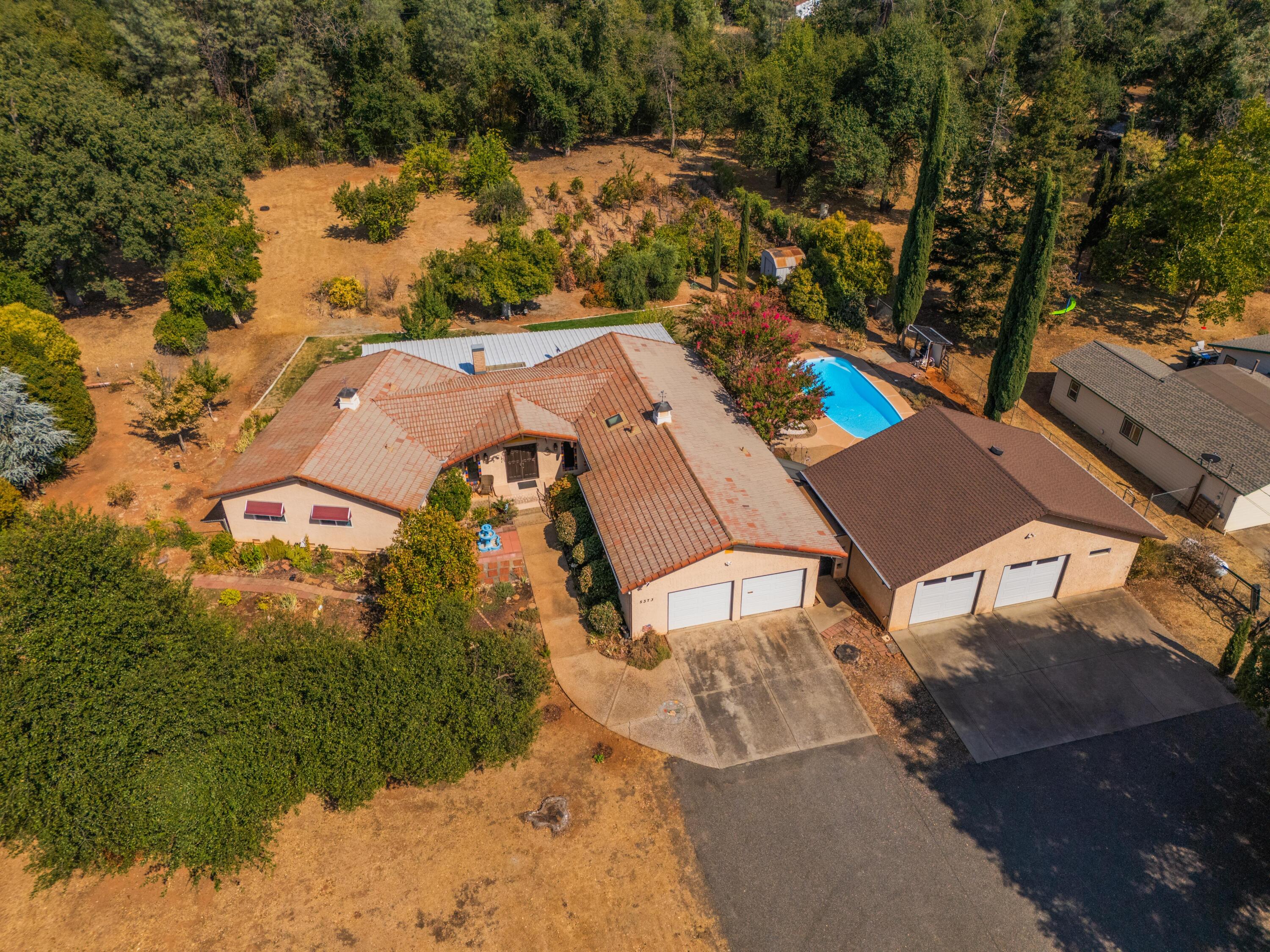 property viewer photo 51