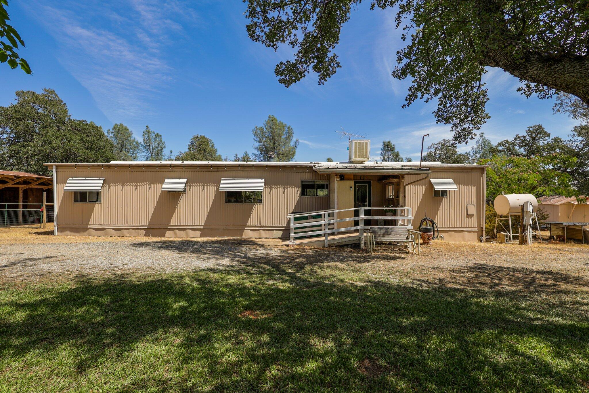 property viewer photo 24