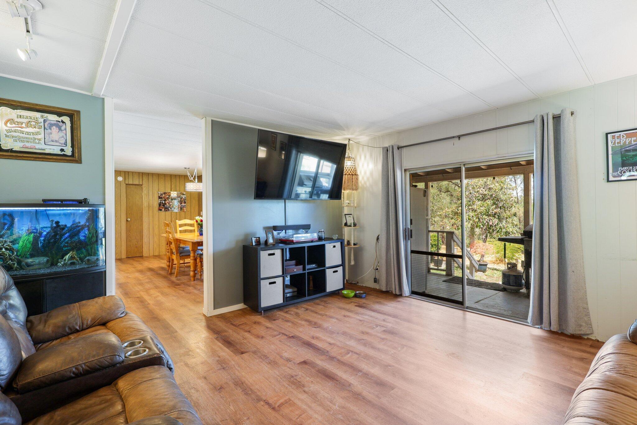 property viewer photo 6