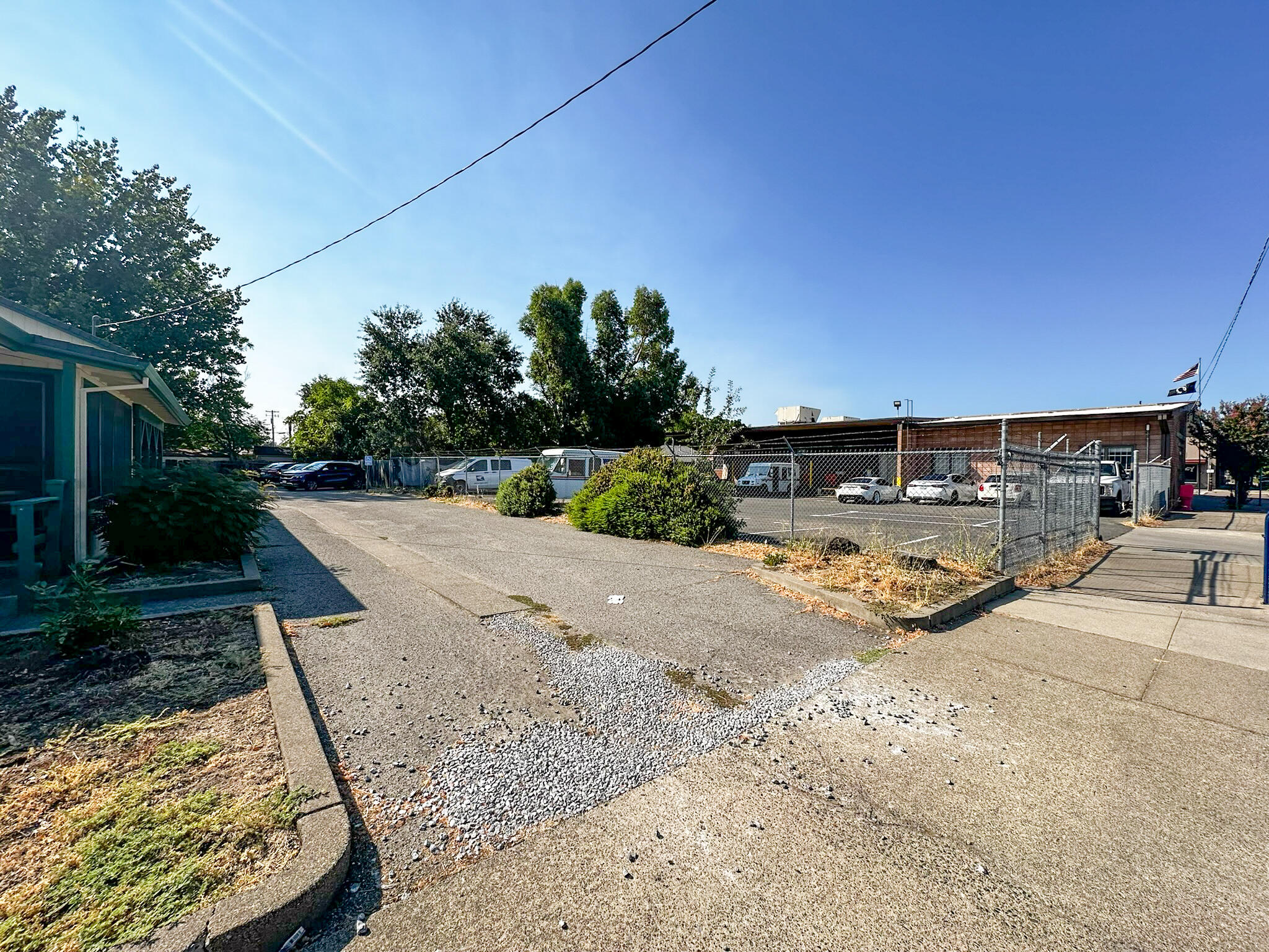 property viewer photo 5
