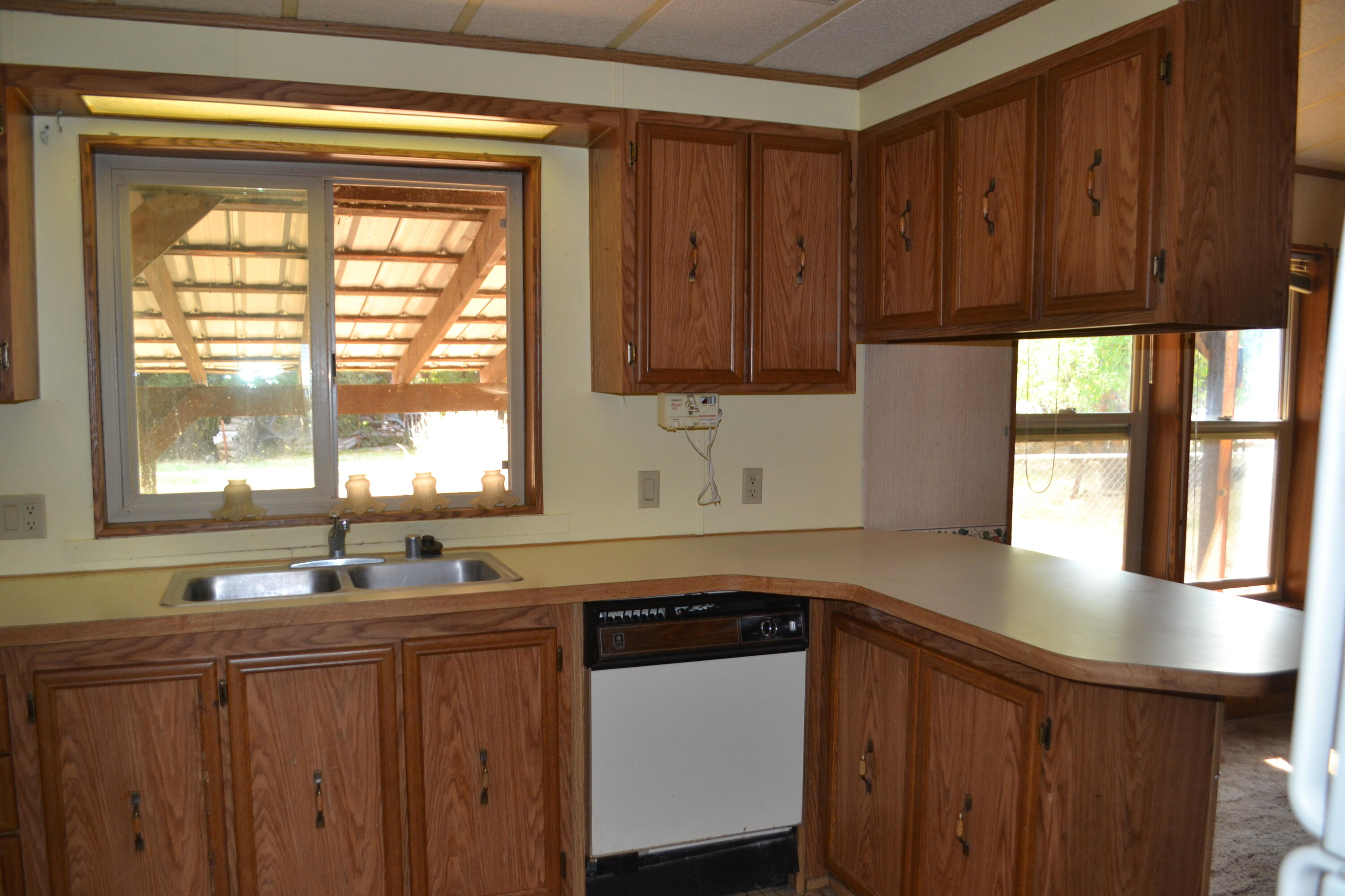 property viewer photo 13
