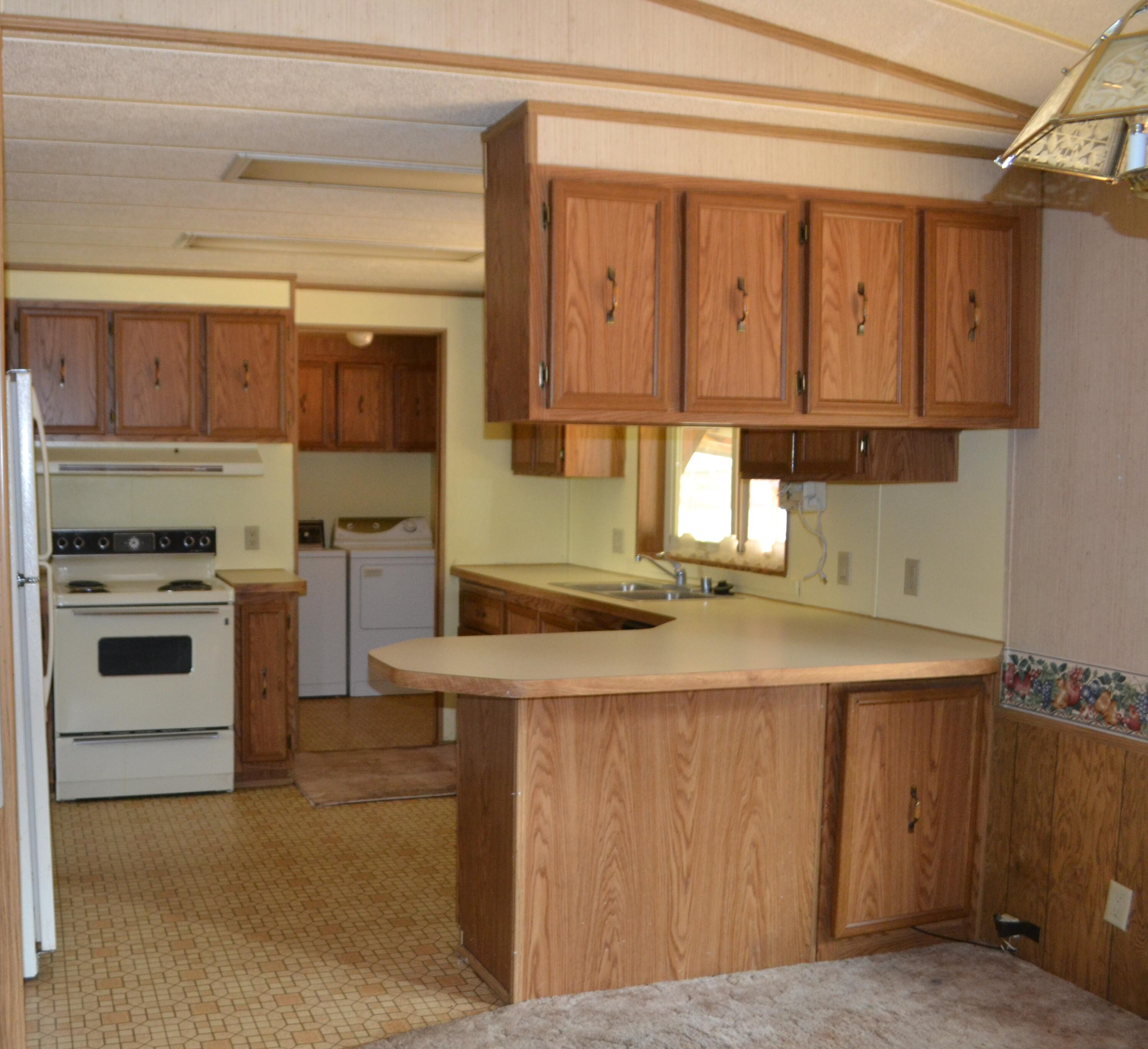 property viewer photo 2