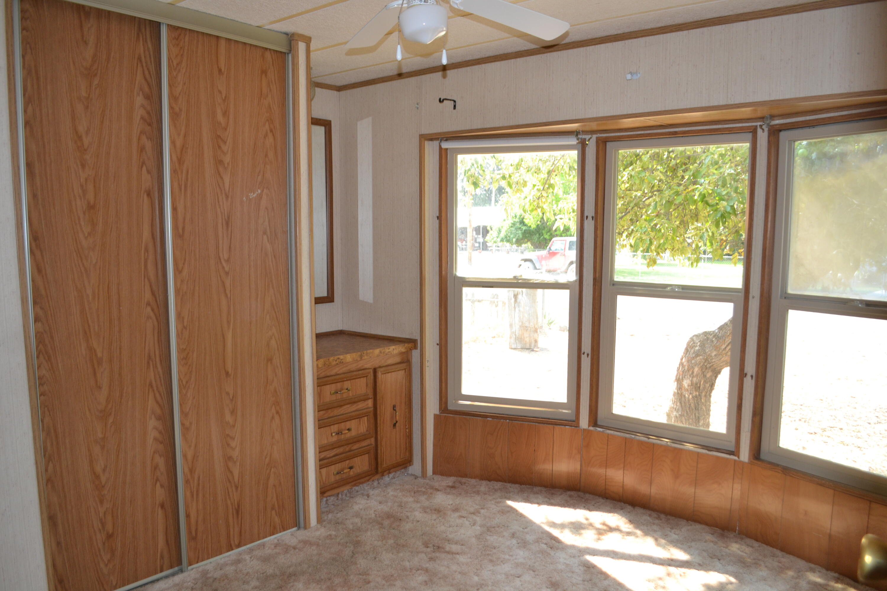property viewer photo 5