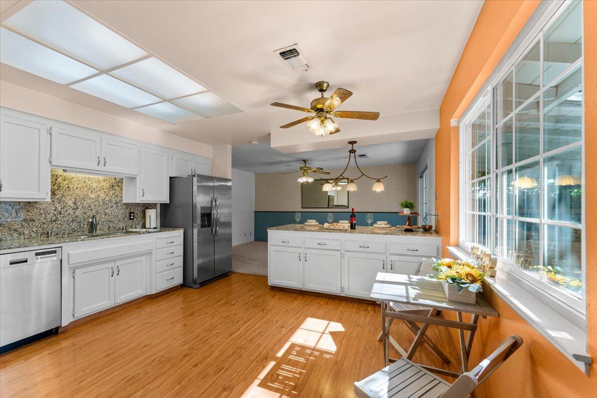 property viewer photo 17