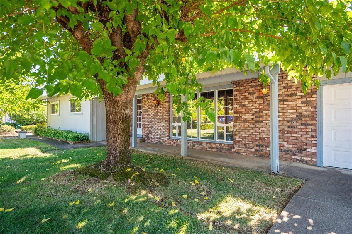 property viewer photo 2