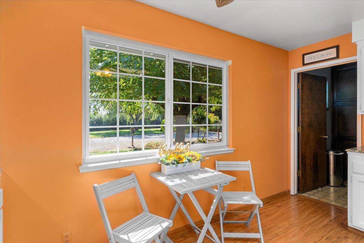 property viewer photo 22